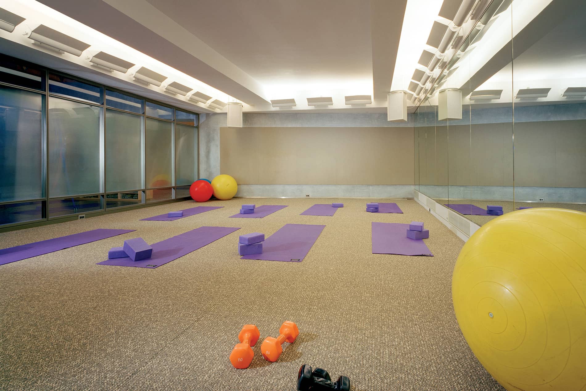 10 Hanover Square Fitness Room