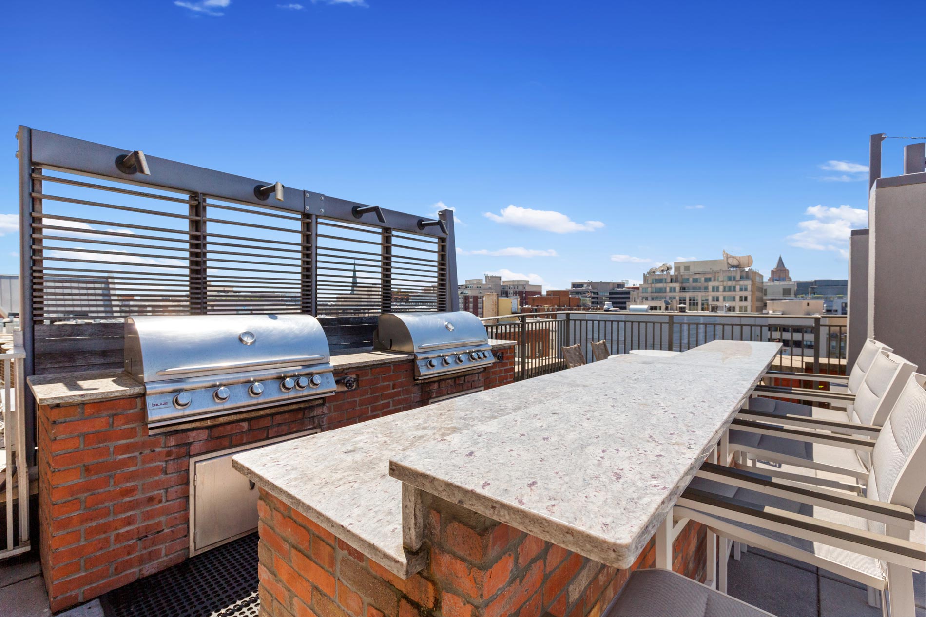 1301 Thomas Circle rooftop grilling area
