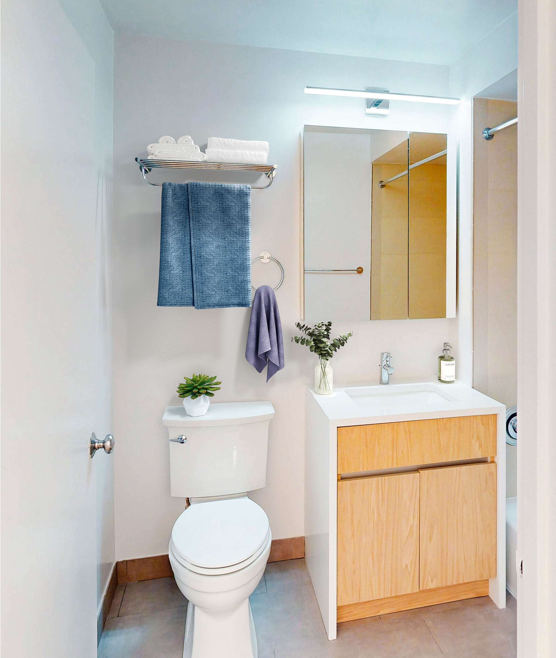 21 Chelsea staged bathroom
