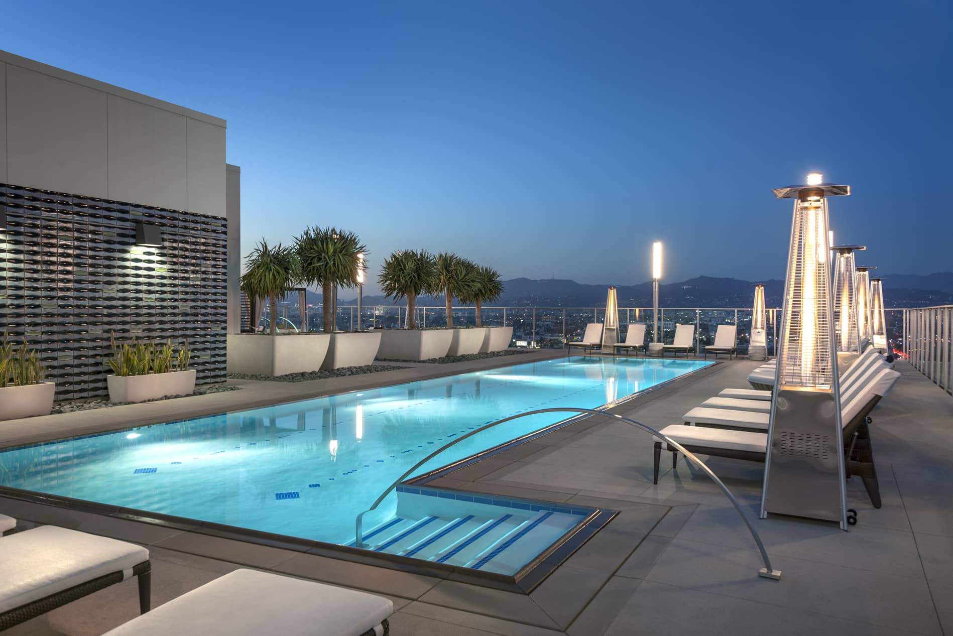 3033 Wilshire Pool
