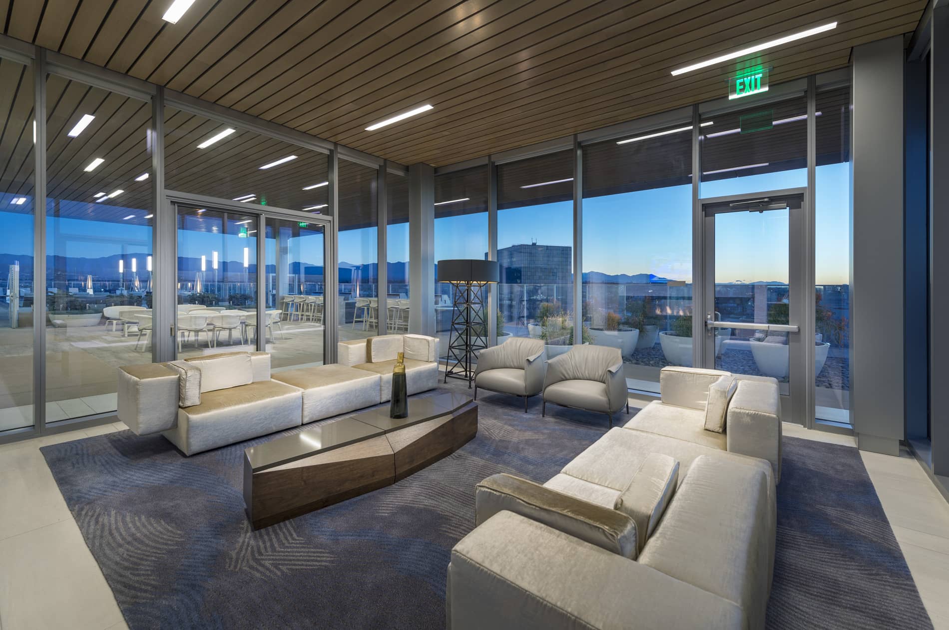 3033 Wilshire Skydeck