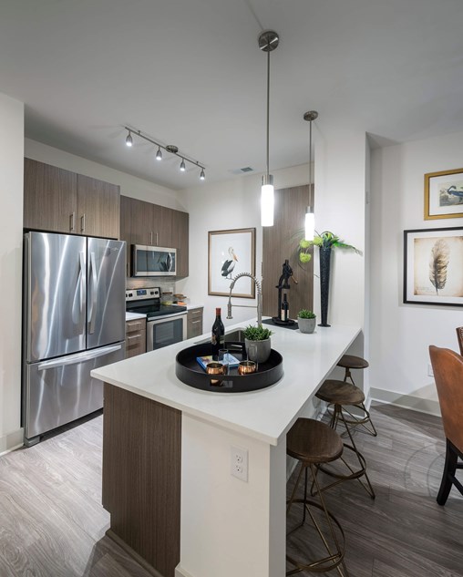 Photos and Tours of 322 on North Broad Philadelphia