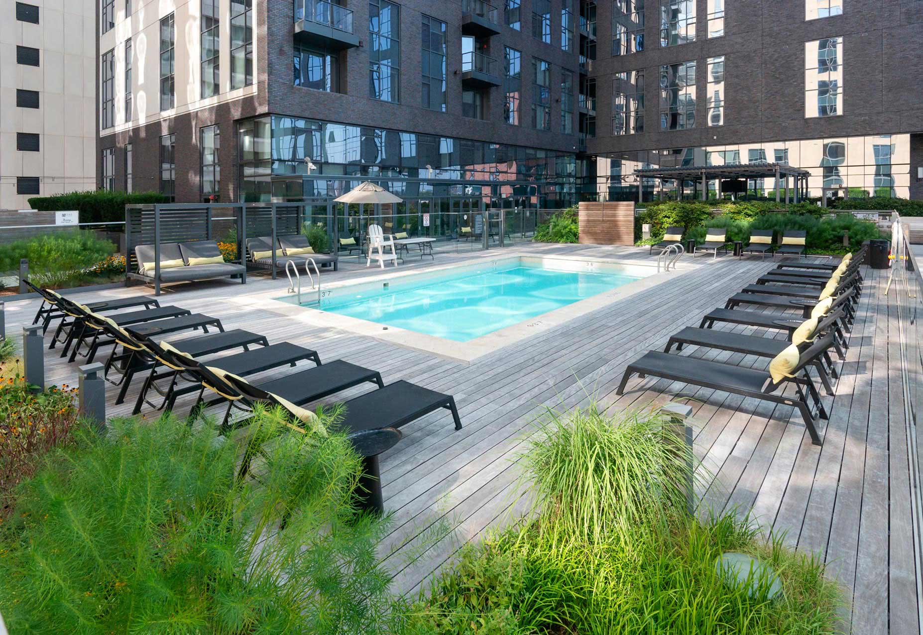 345 Harrison grilling area
