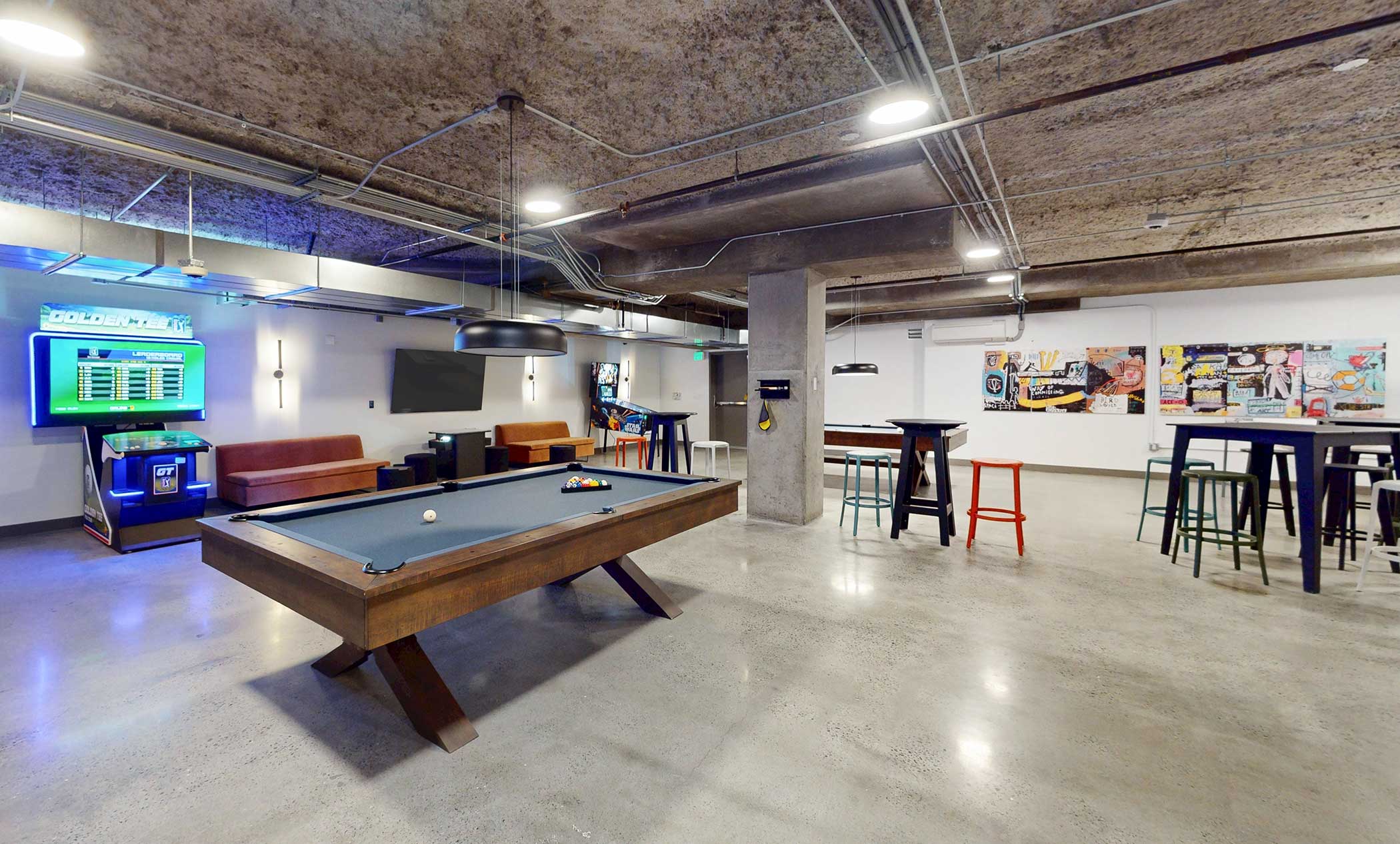 388 Beale game lounge