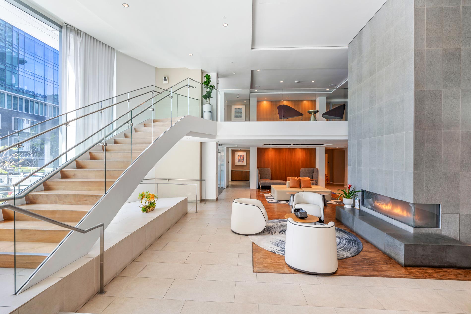 399 Fremont lobby