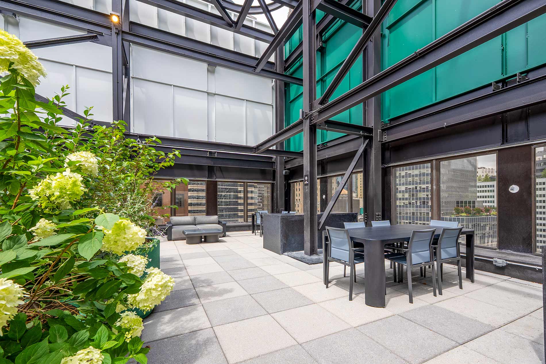 95 Wall rooftop deck