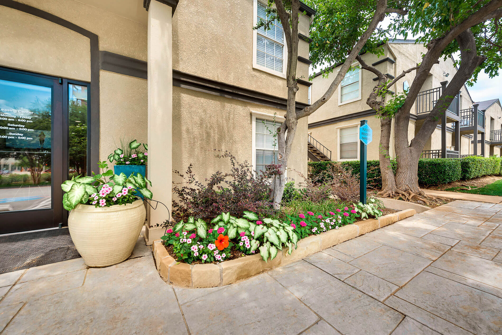 Addison Apartments at the Park exterior