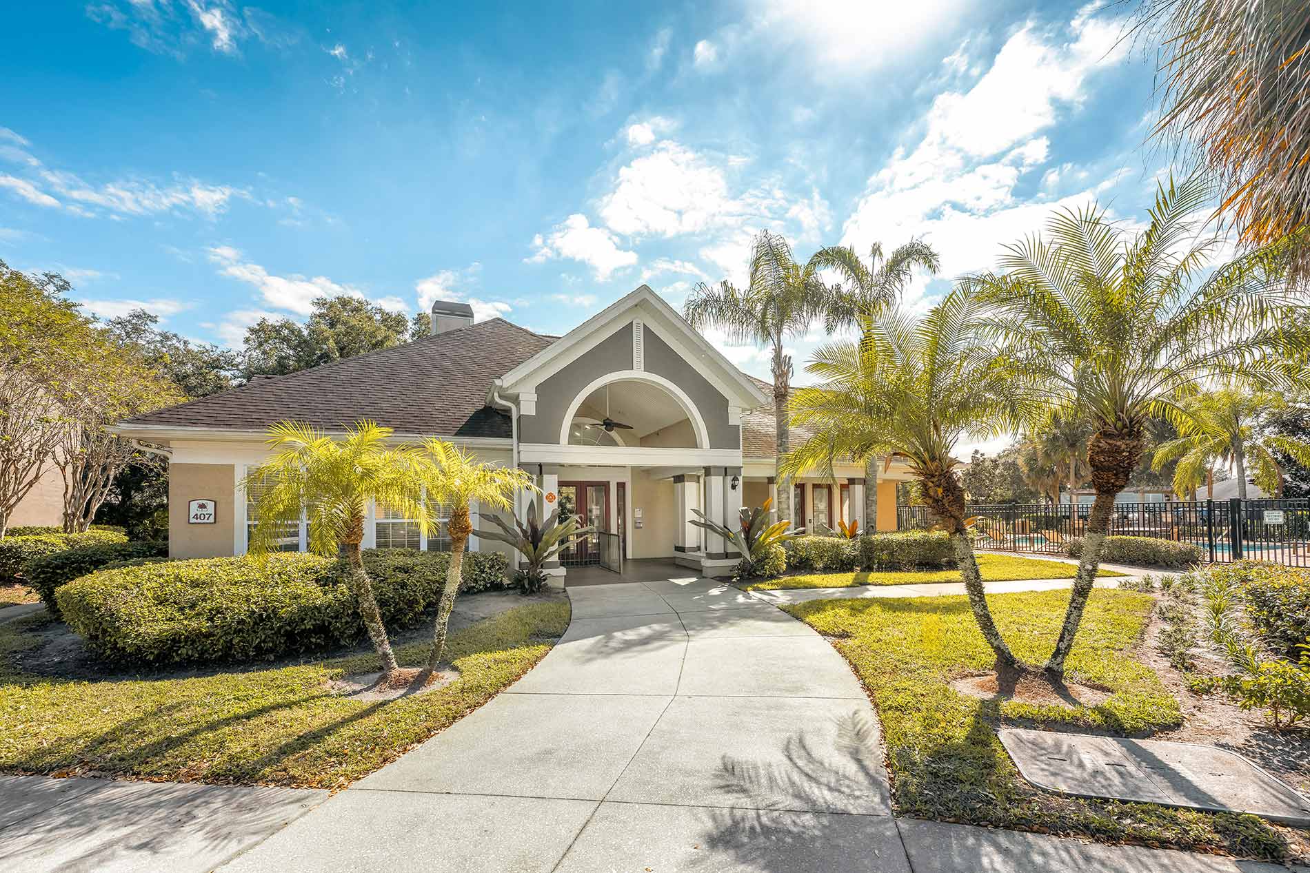 Alafaya Woods building exterior