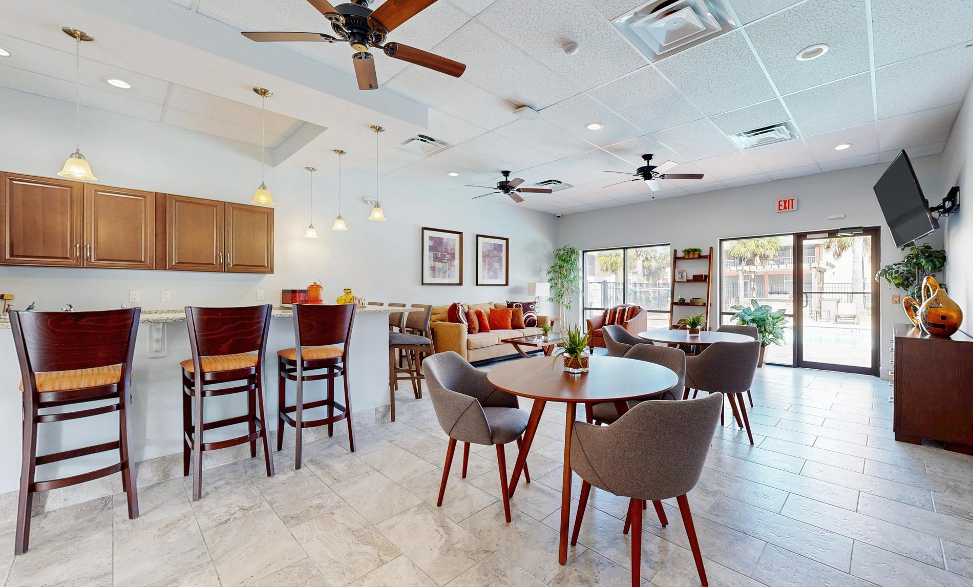 Alafaya Woods clubhouse