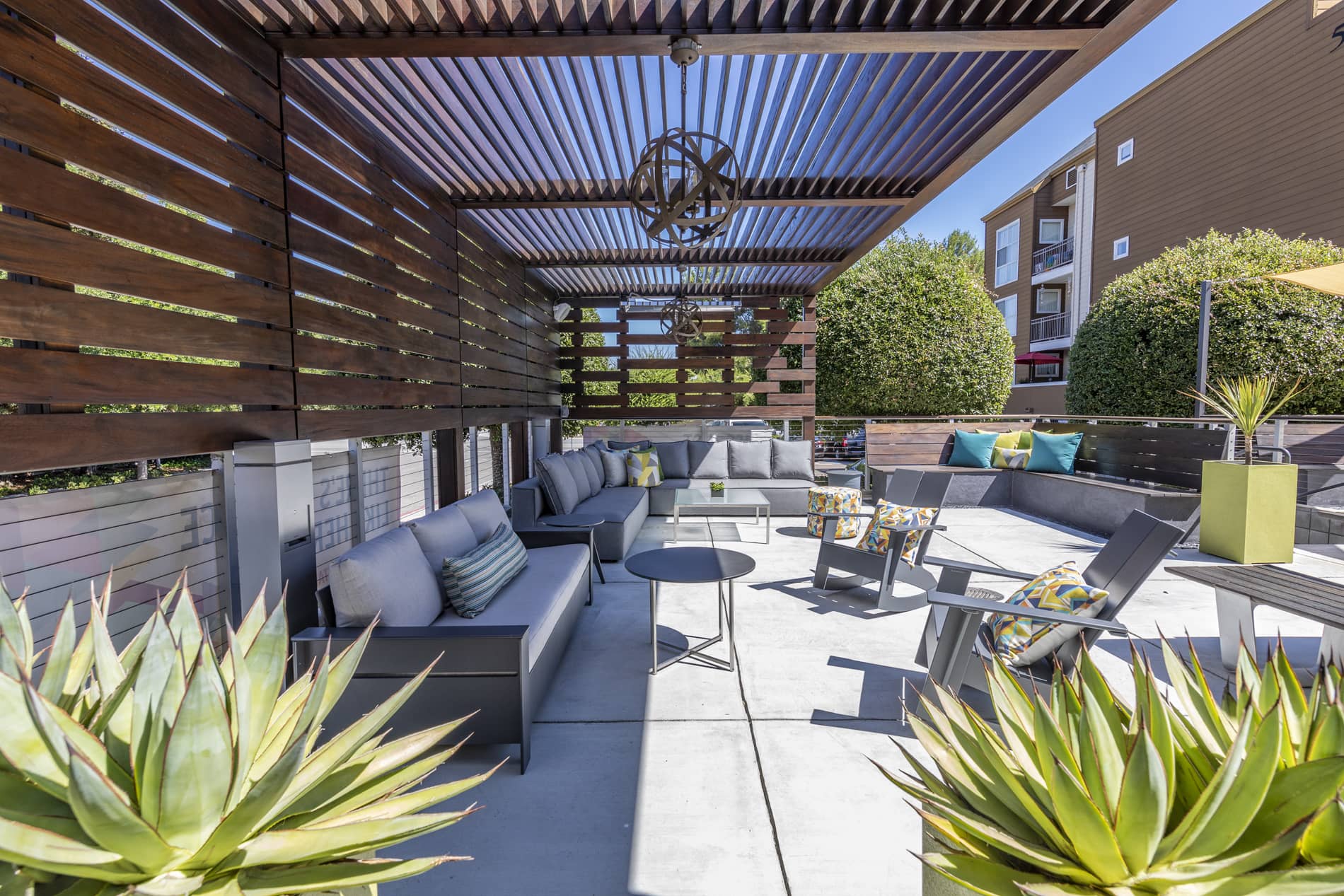 Almaden Lake Village outdoor patio