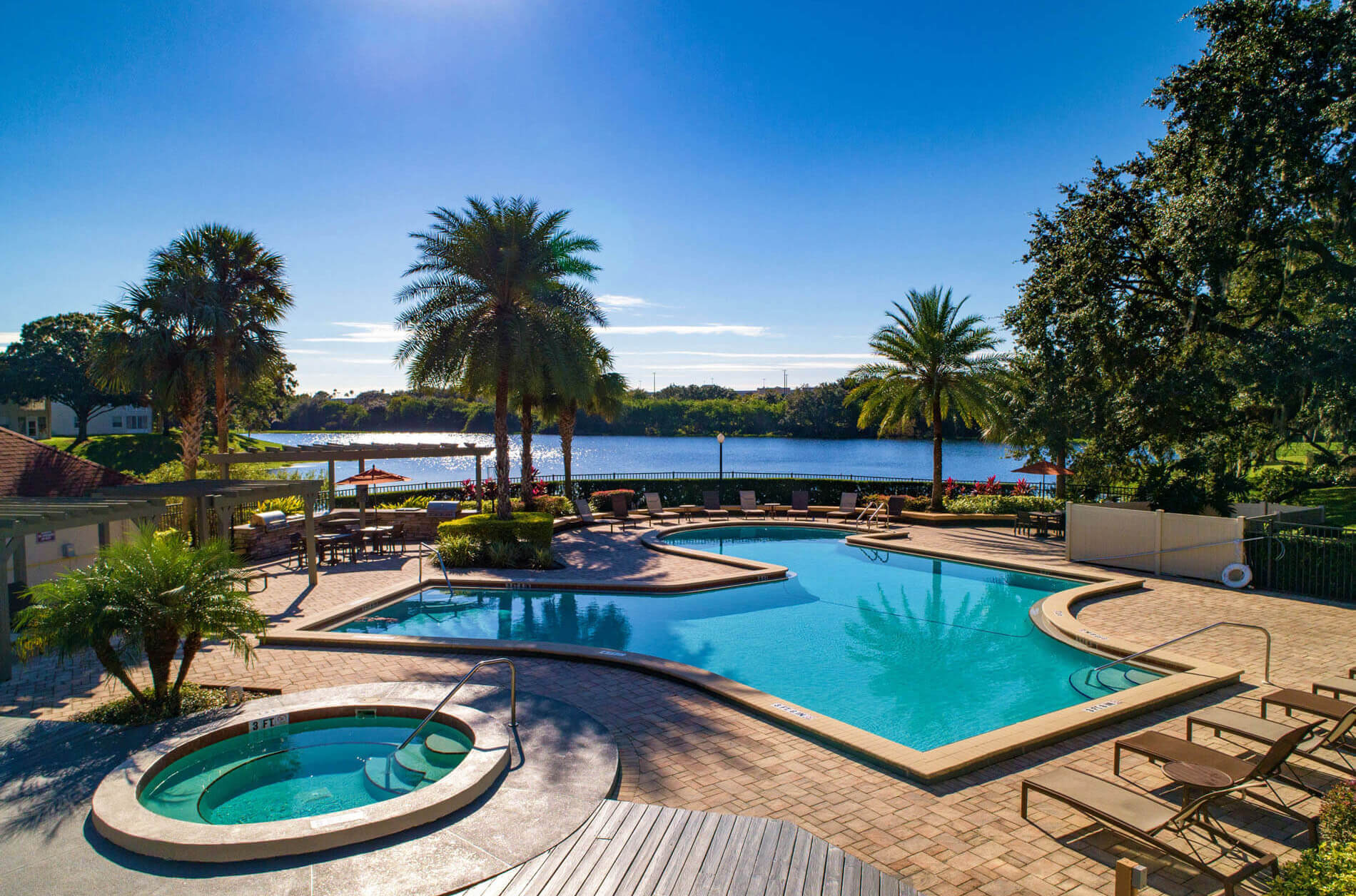 Altamira Place Apartment Homes in Altamonte Springs