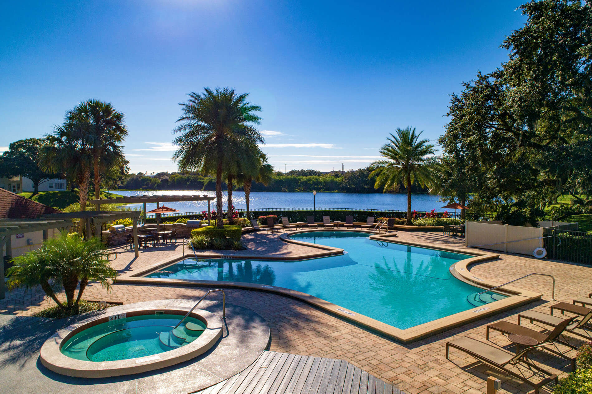 Altamira Place Pool