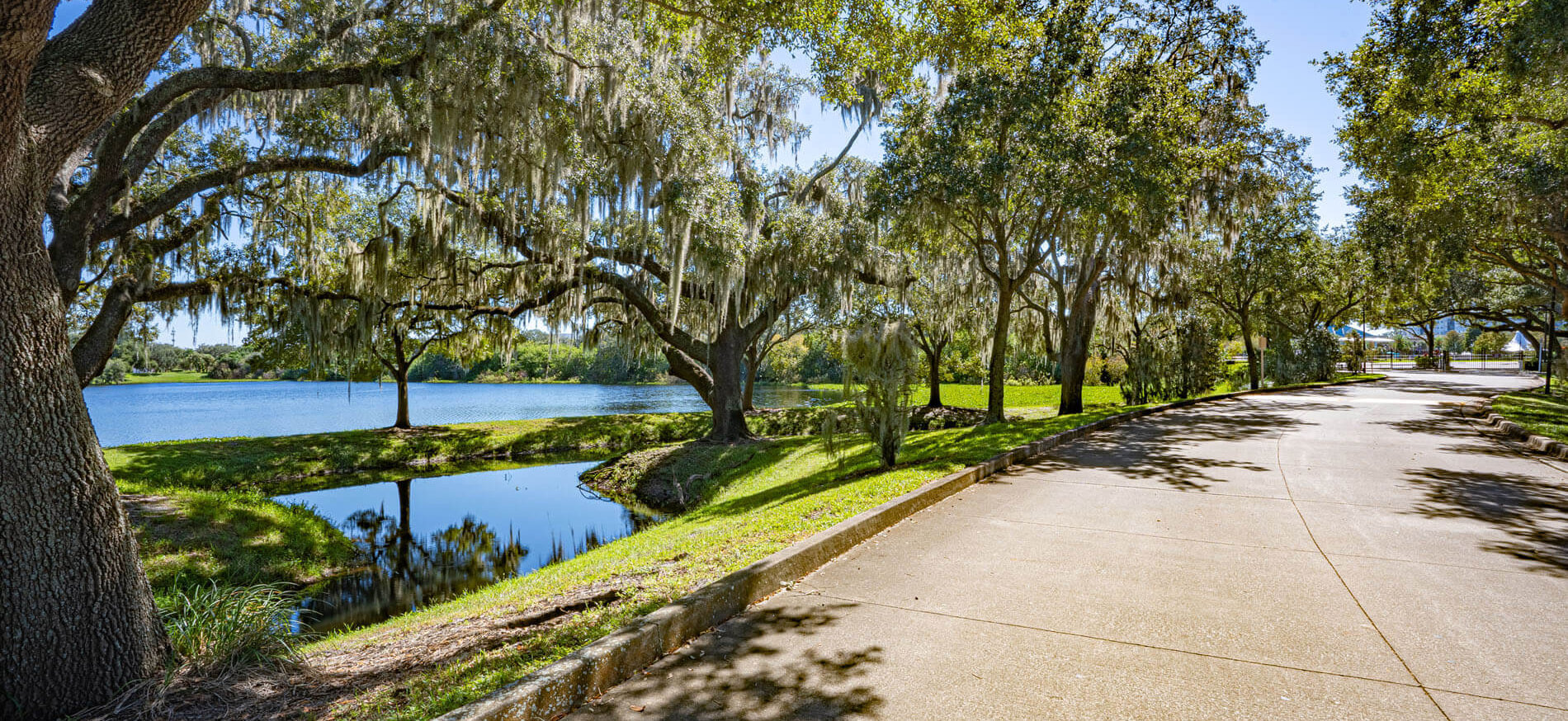 Altamira Place Lake