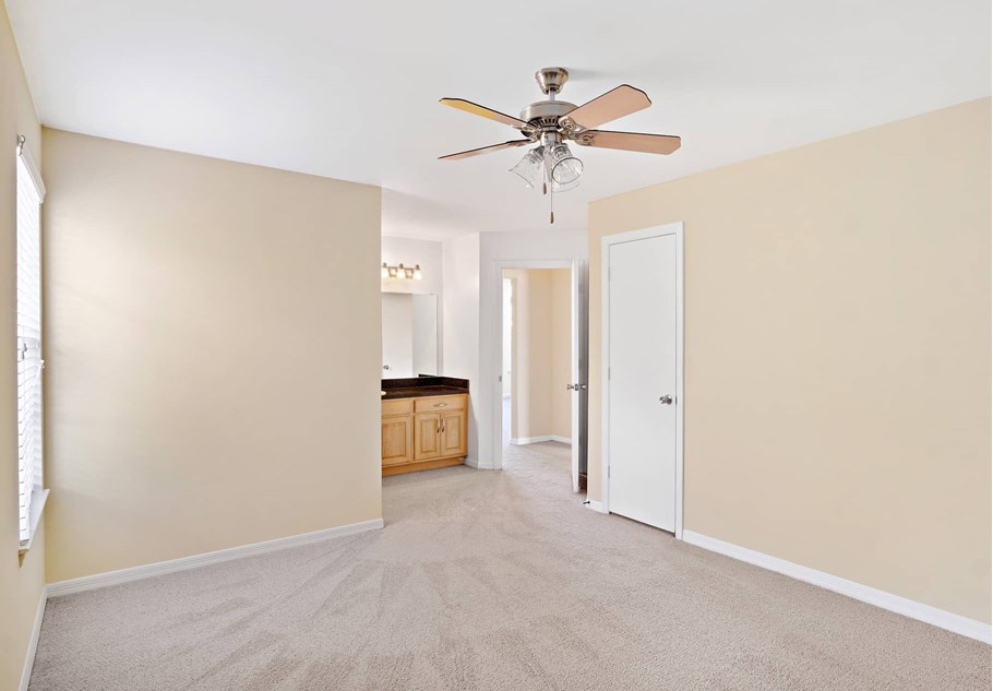 Photos and Tours of Arbors at Lee Vista Lee Vista