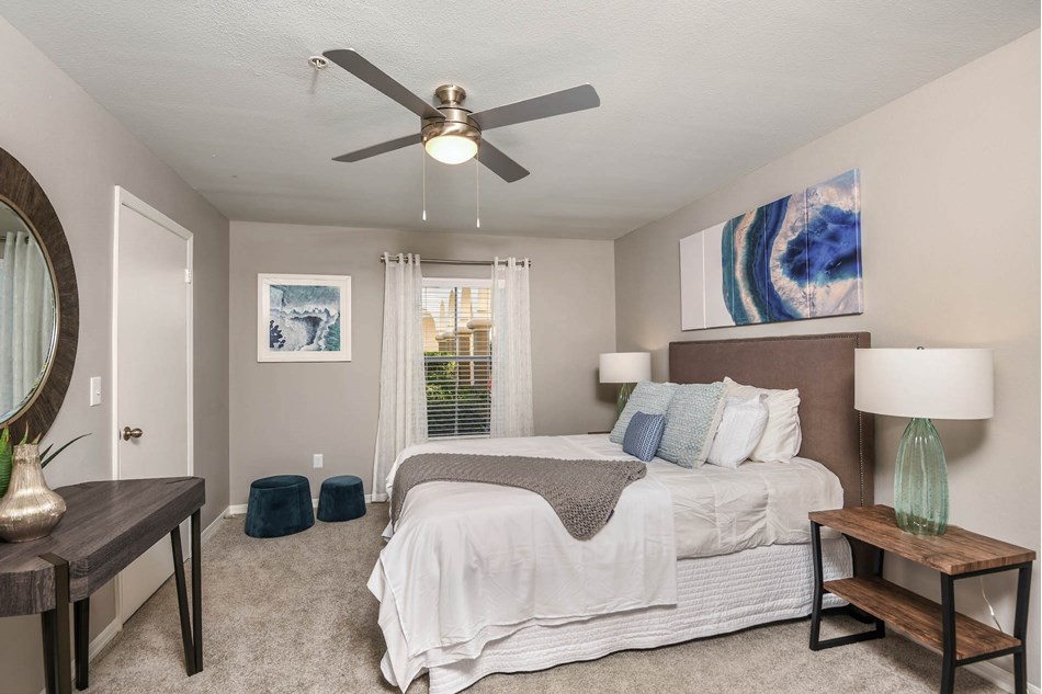 Photos and Tours of Arbors at Maitland Summit Orlando