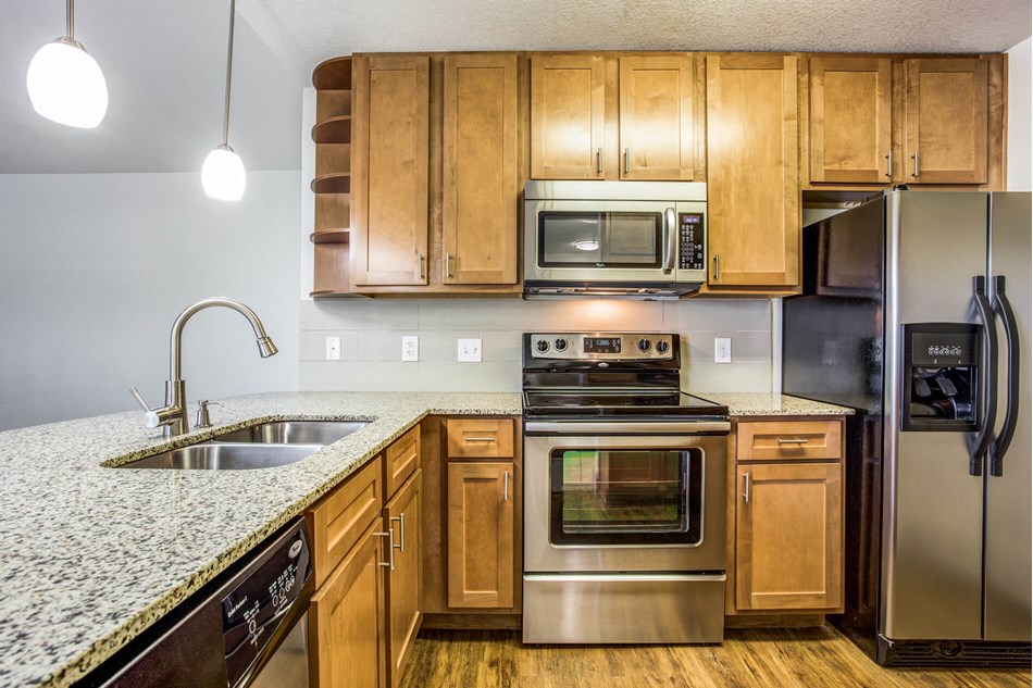 Photos & Tours of Barton Creek Landing Austin TX