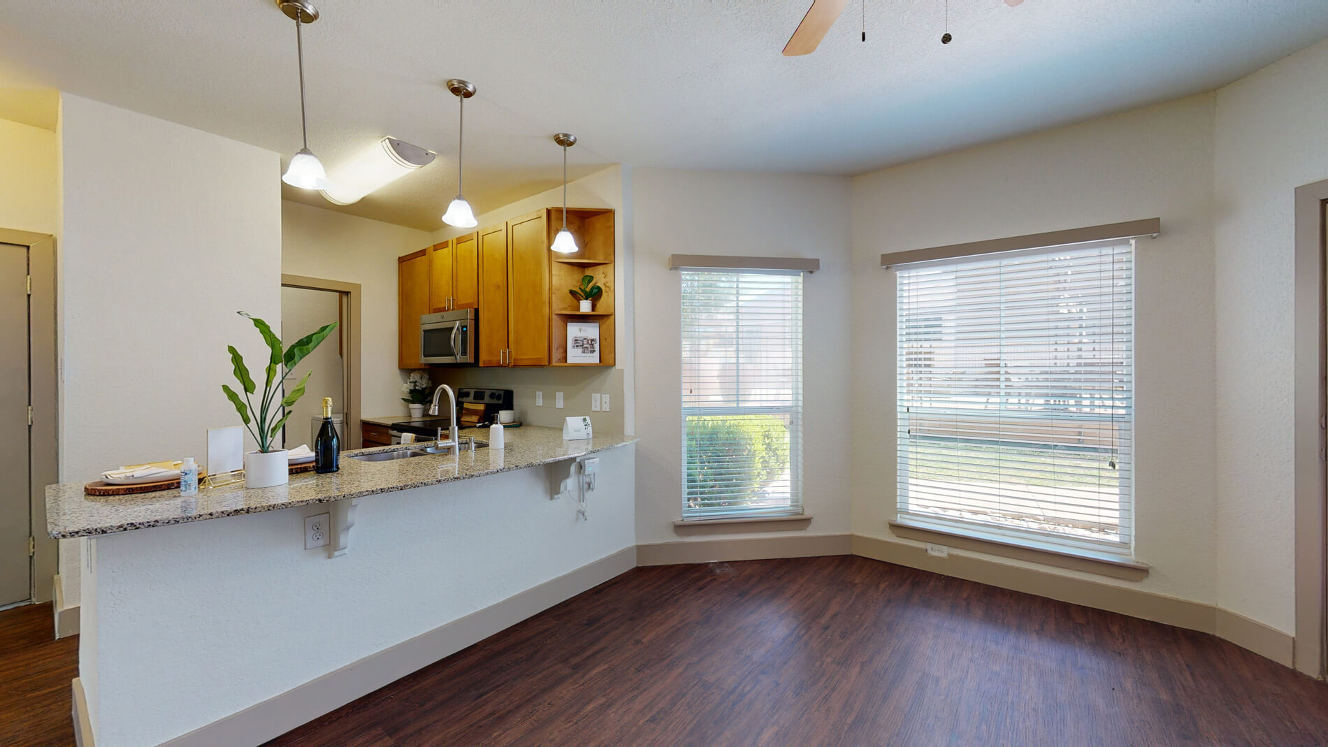 Photos & Tours of Barton Creek Landing Austin TX