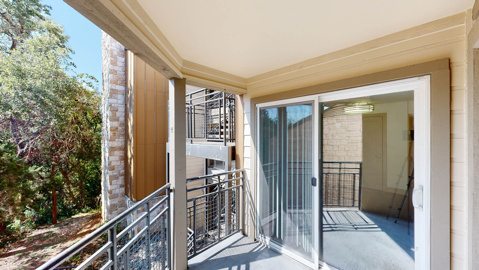 Photos & Tours of Barton Creek Landing Austin TX