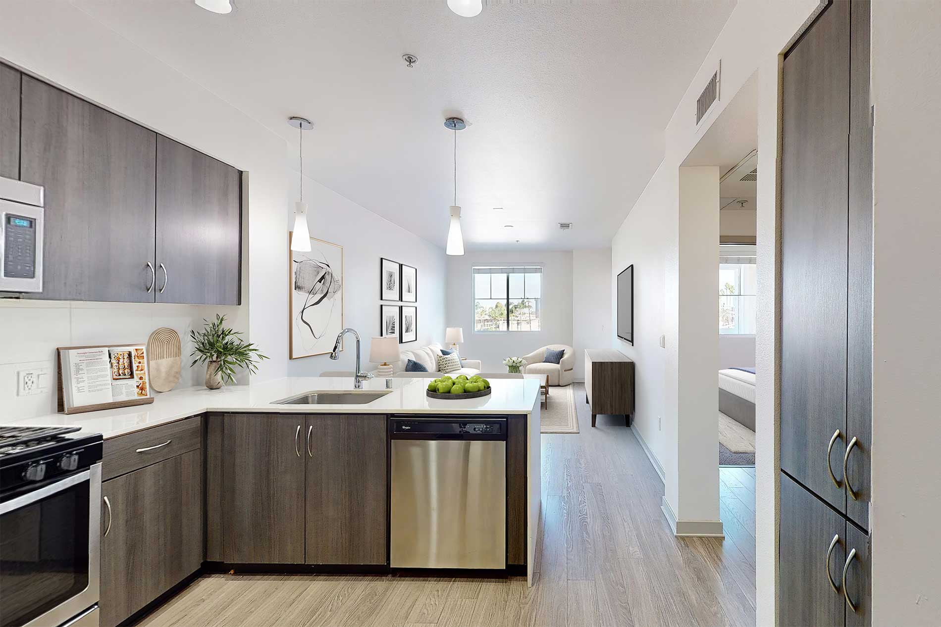 Beach & Ocean apartment kitchen