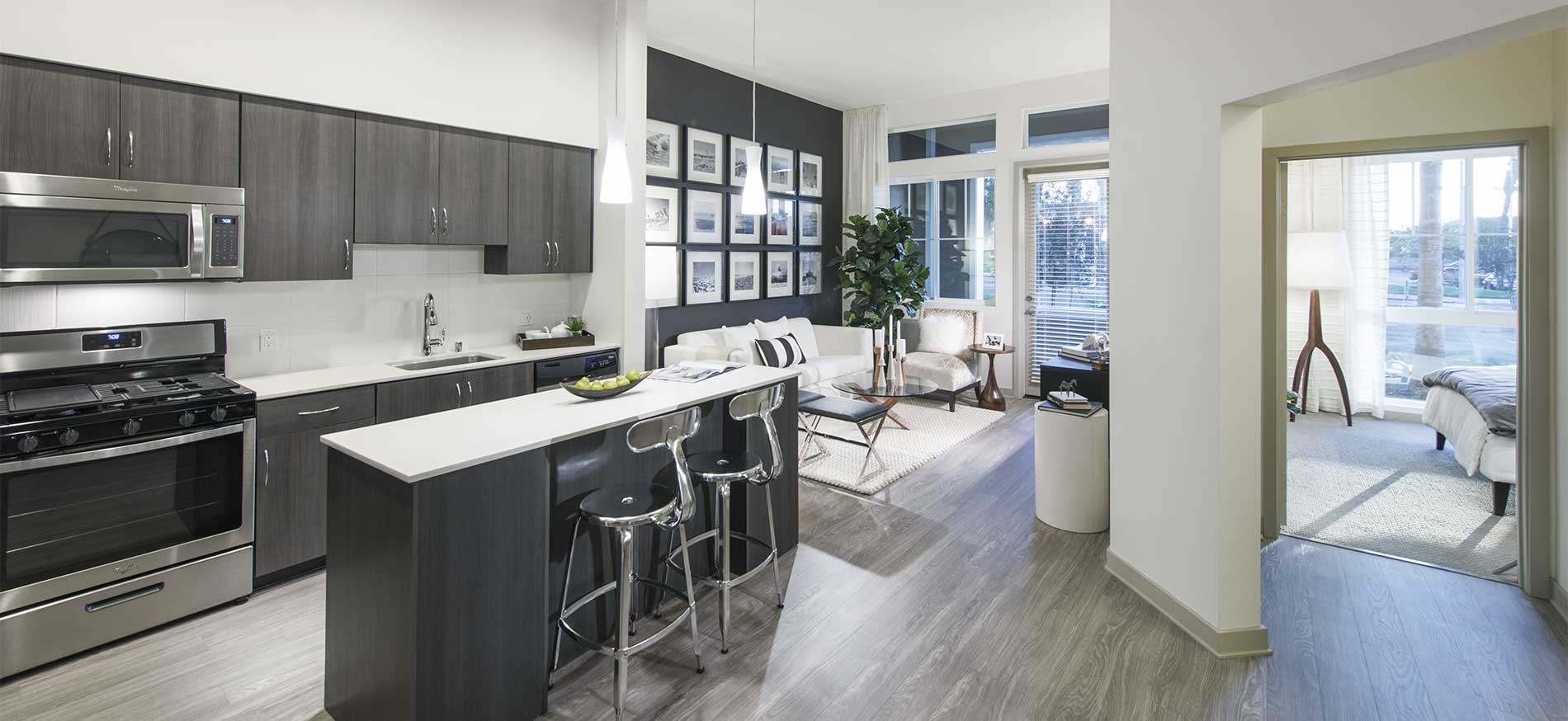 Beach and Ocean apartment kitchen
