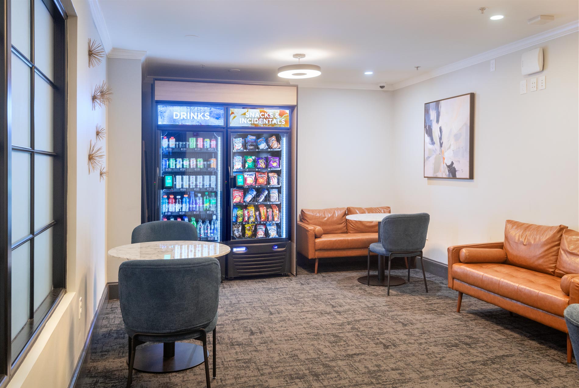 Bradlee Danvers mini market and lounge