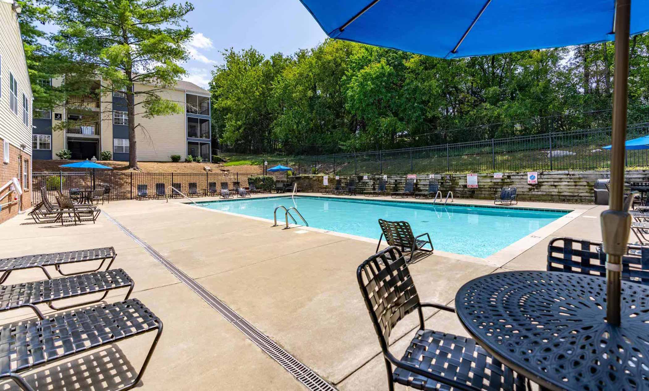 Brookridge pool
