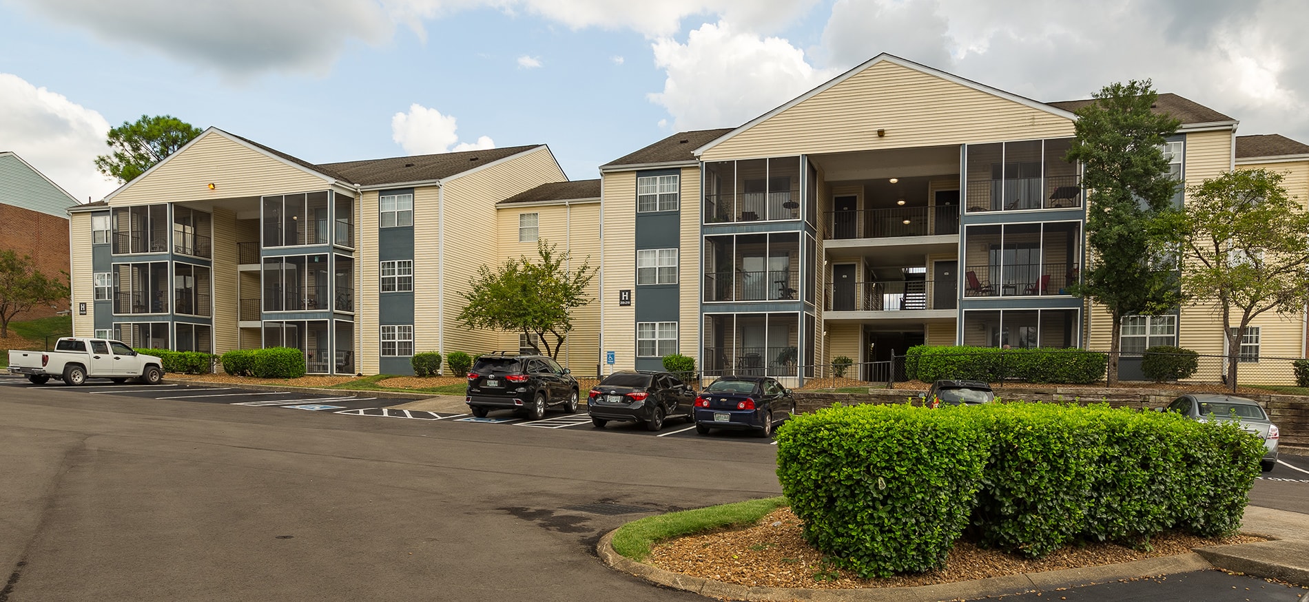 Brookridge Building Exterior