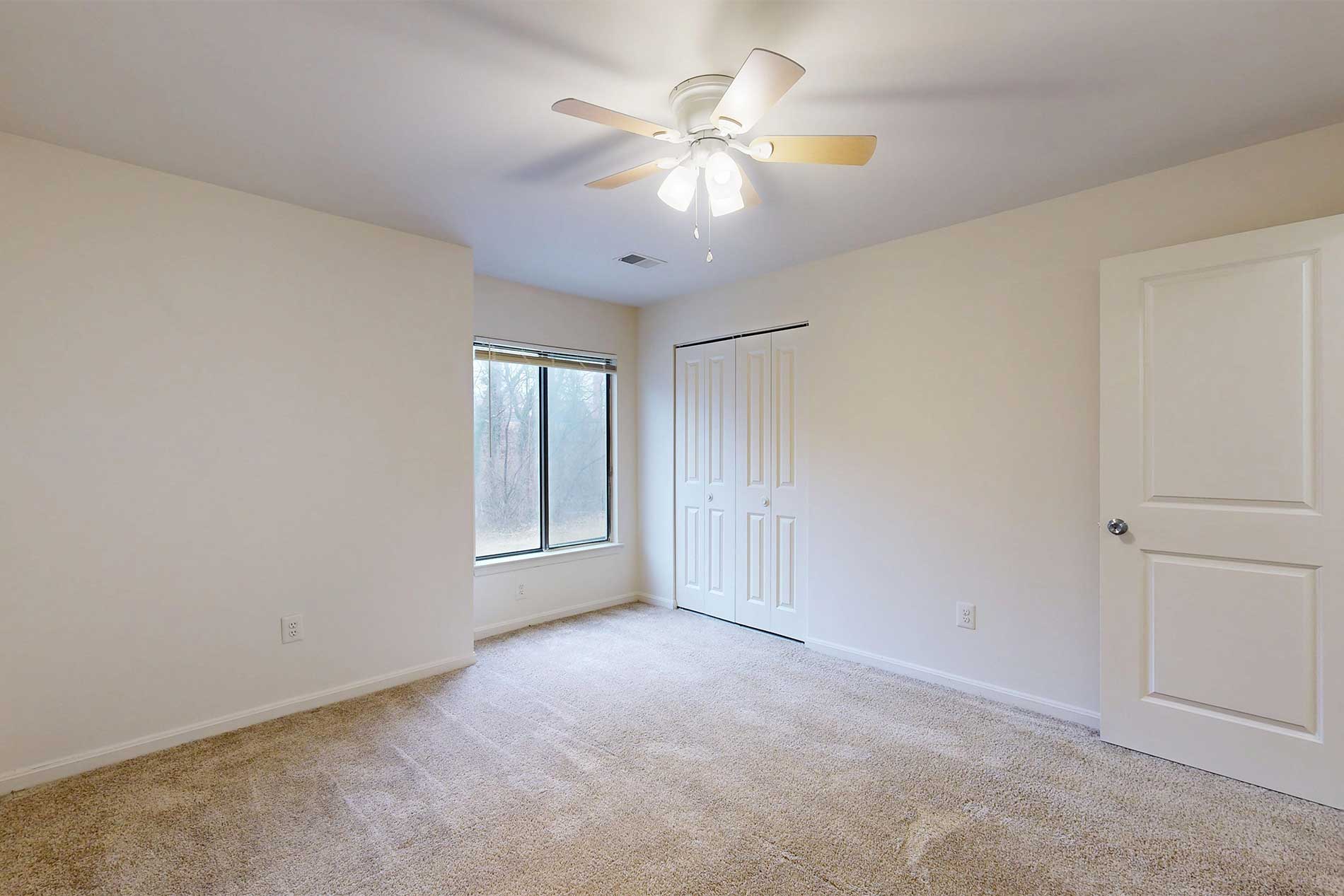 Calvert's Walk apartment bedroom
