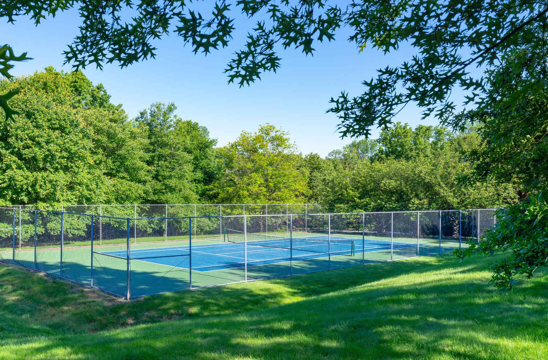 Calverts Walk Tennis court