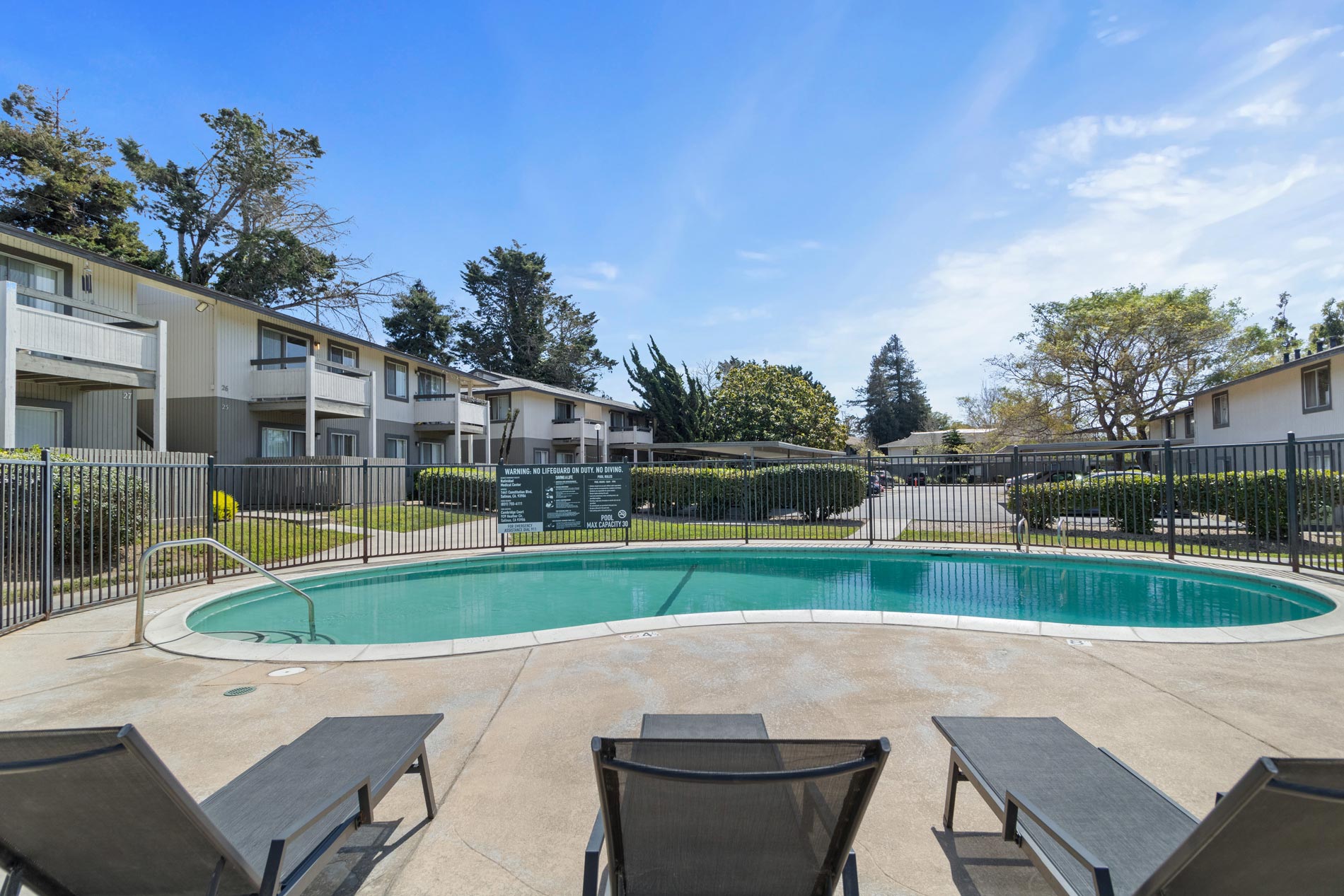 Cambridge Court pool