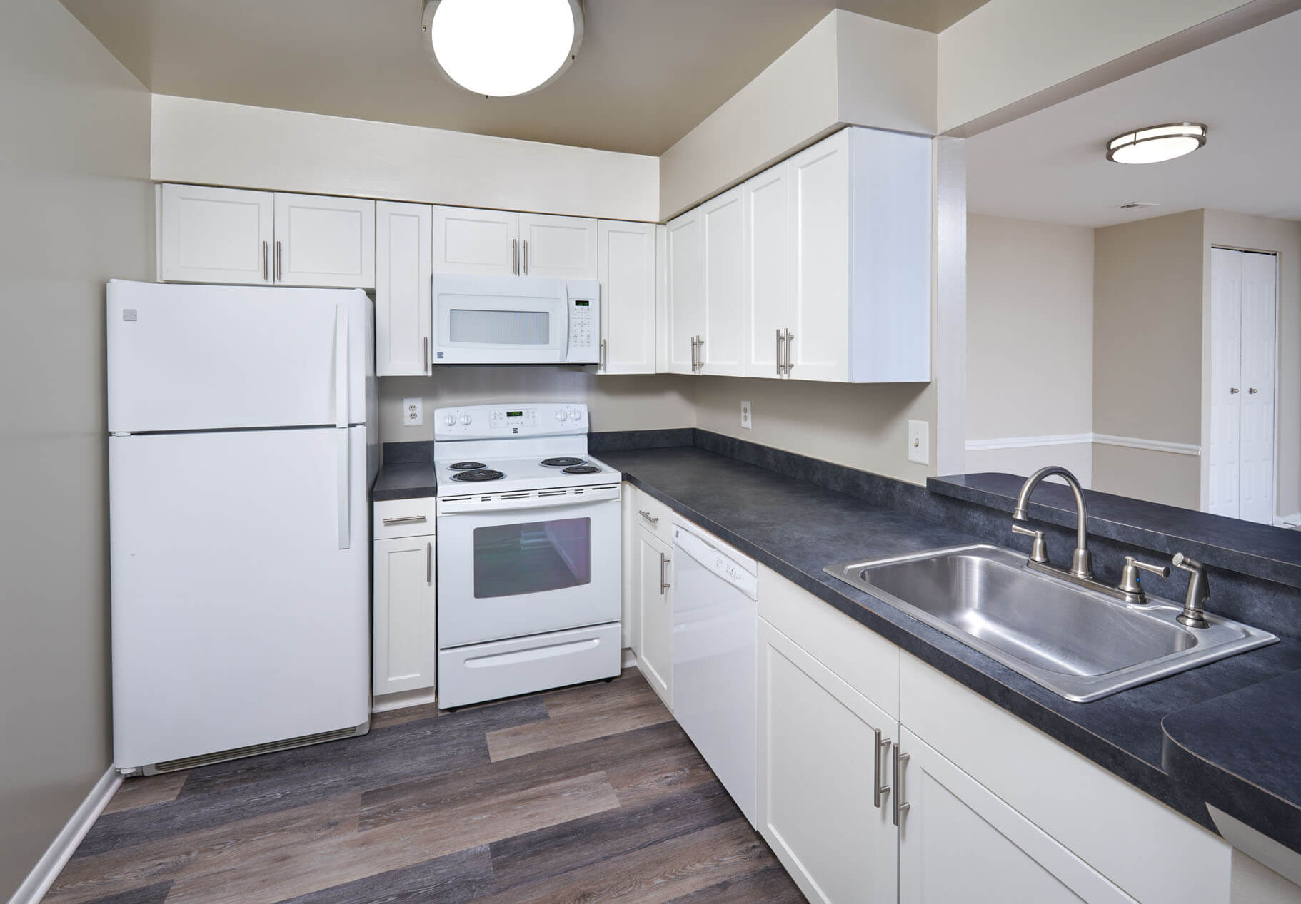 Canterbury Apartment Kitchen