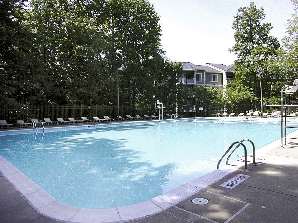 Canterbury Apartments pool