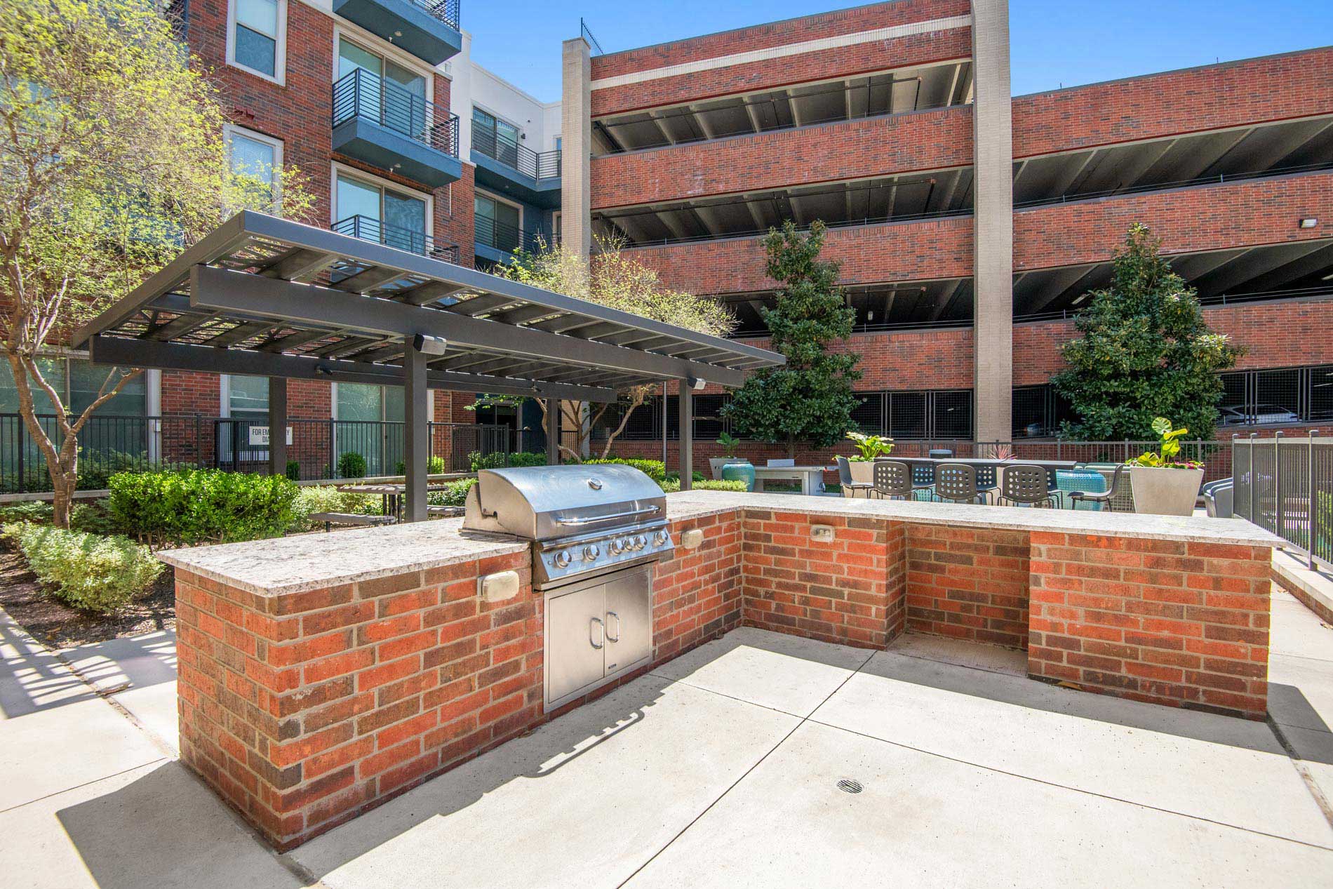 Central Square at Frisco pool