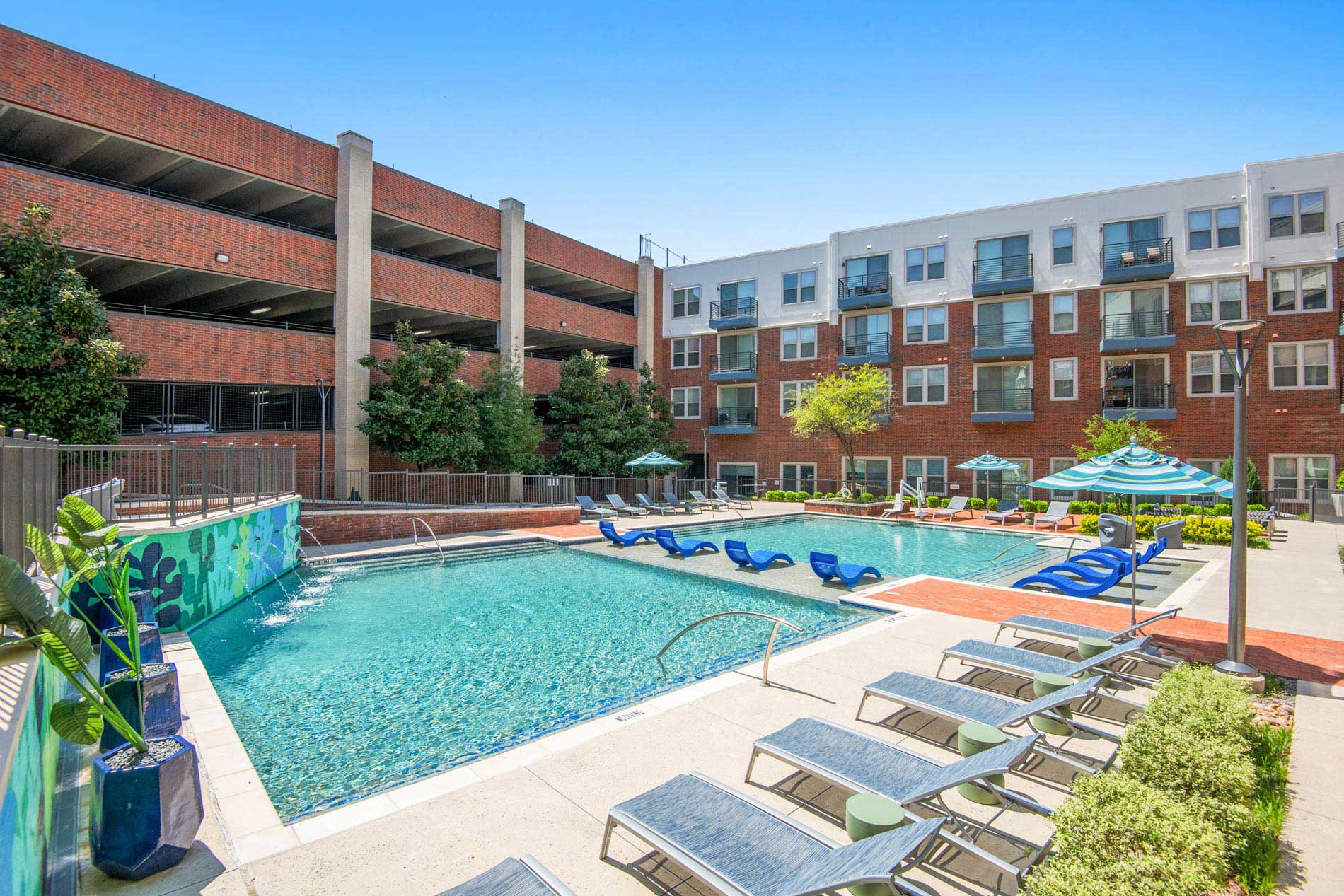 Central Square at Frisco pool