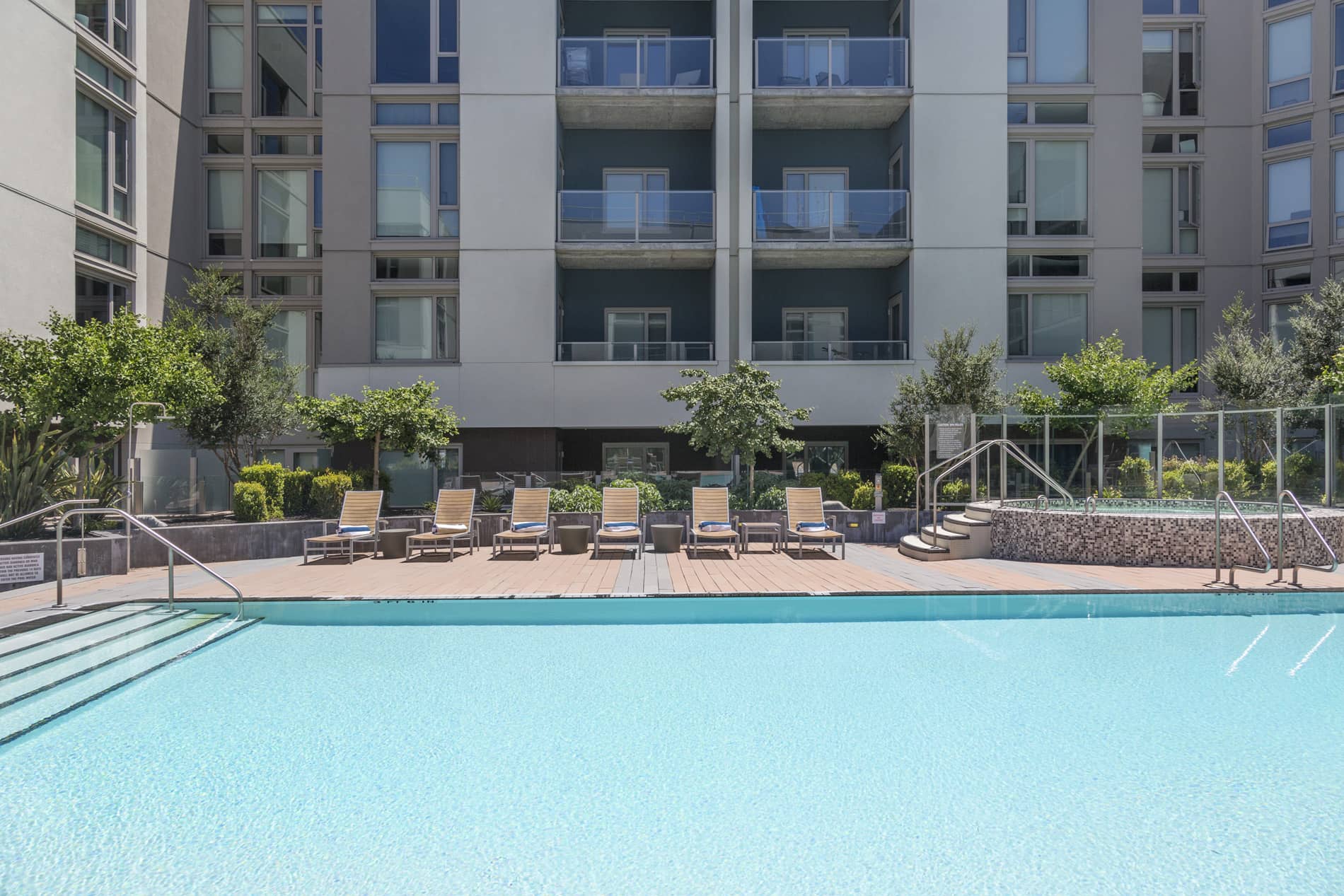 Channel Mission Bay swimming pool