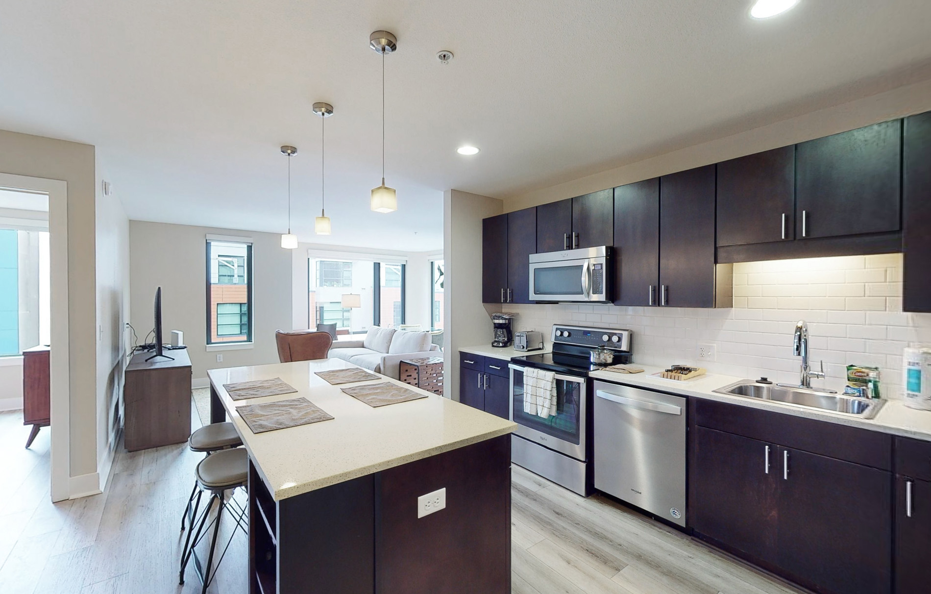 Channel Mission Bay kitchen