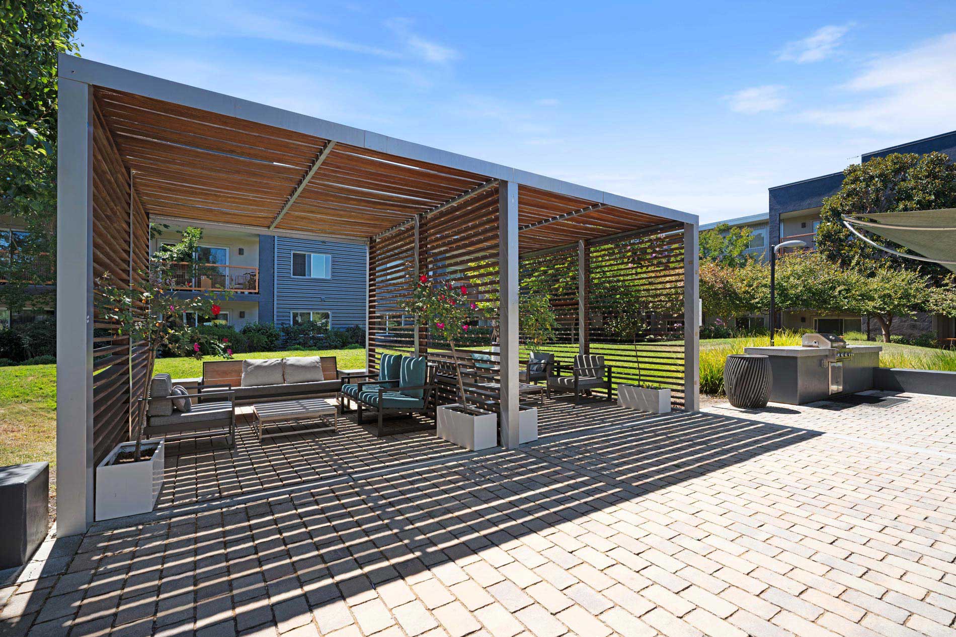 City South Cabana Courtyard