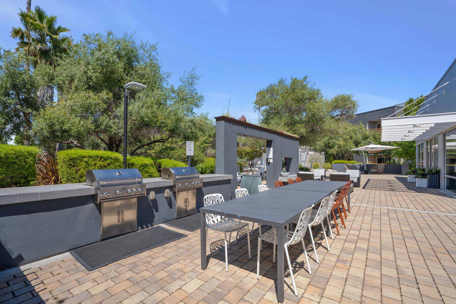 CitySouth Fire pit Courtyard