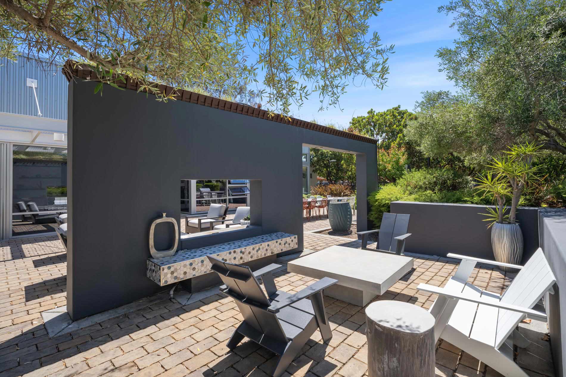 CitySouth Fire pit Courtyard