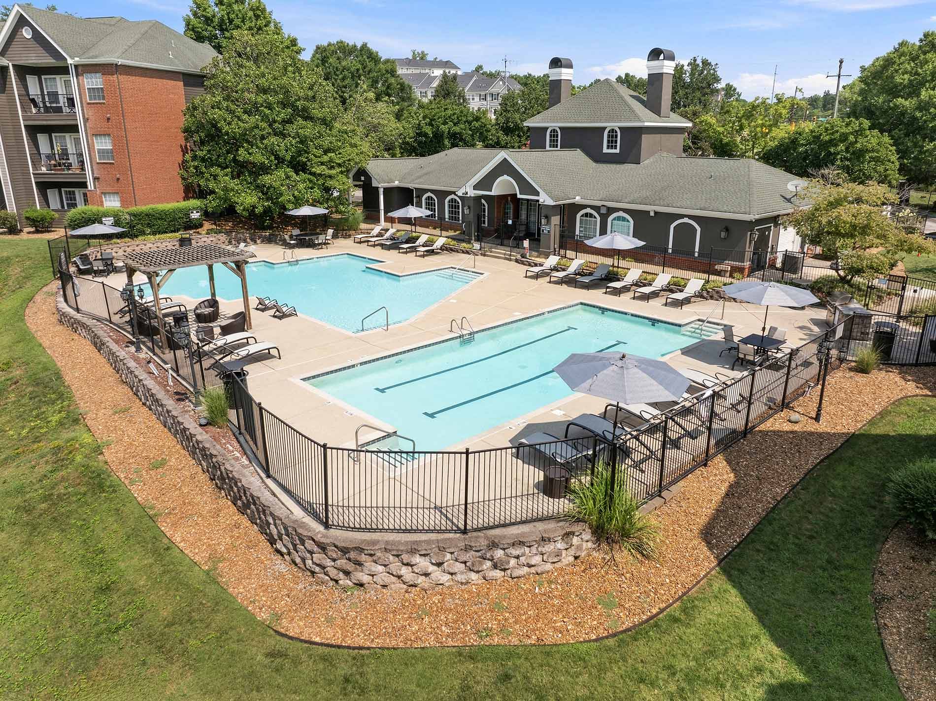 Colonnade aerial pool view - Hermitage, TN