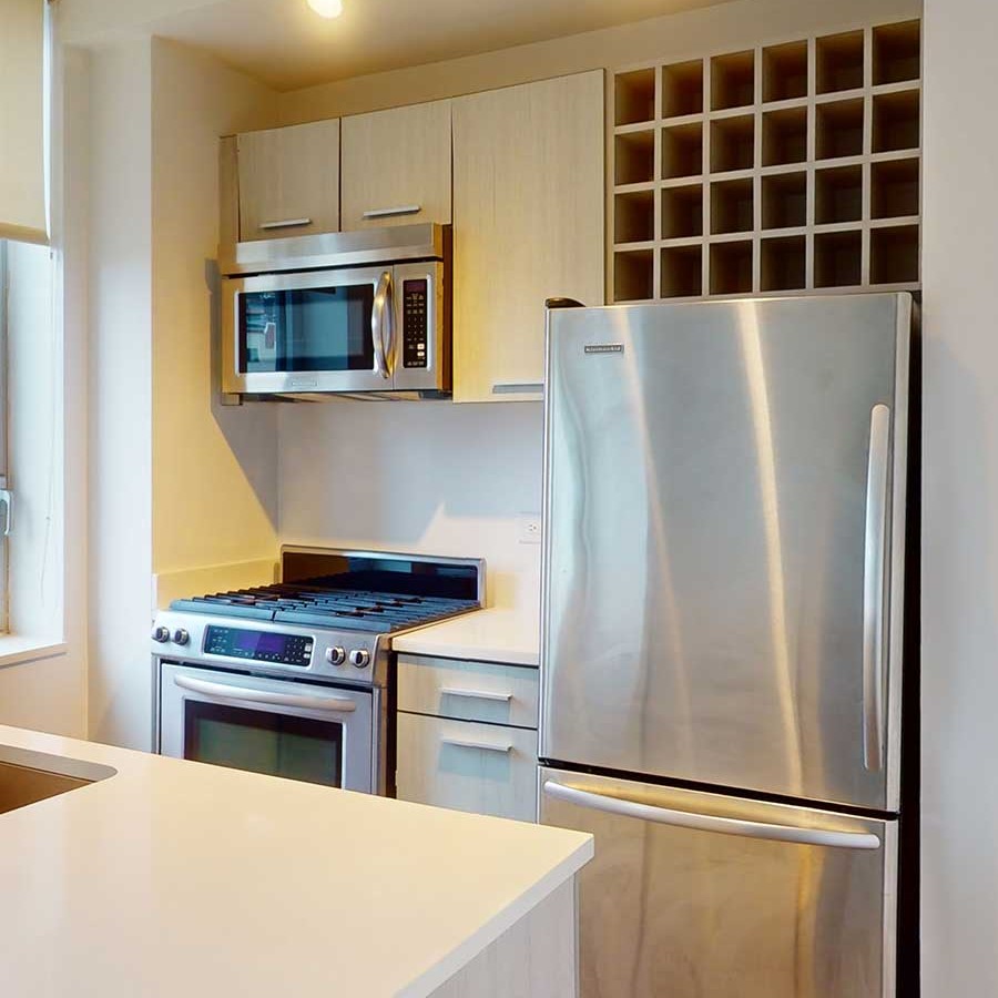 Columbus Square apartment kitchen