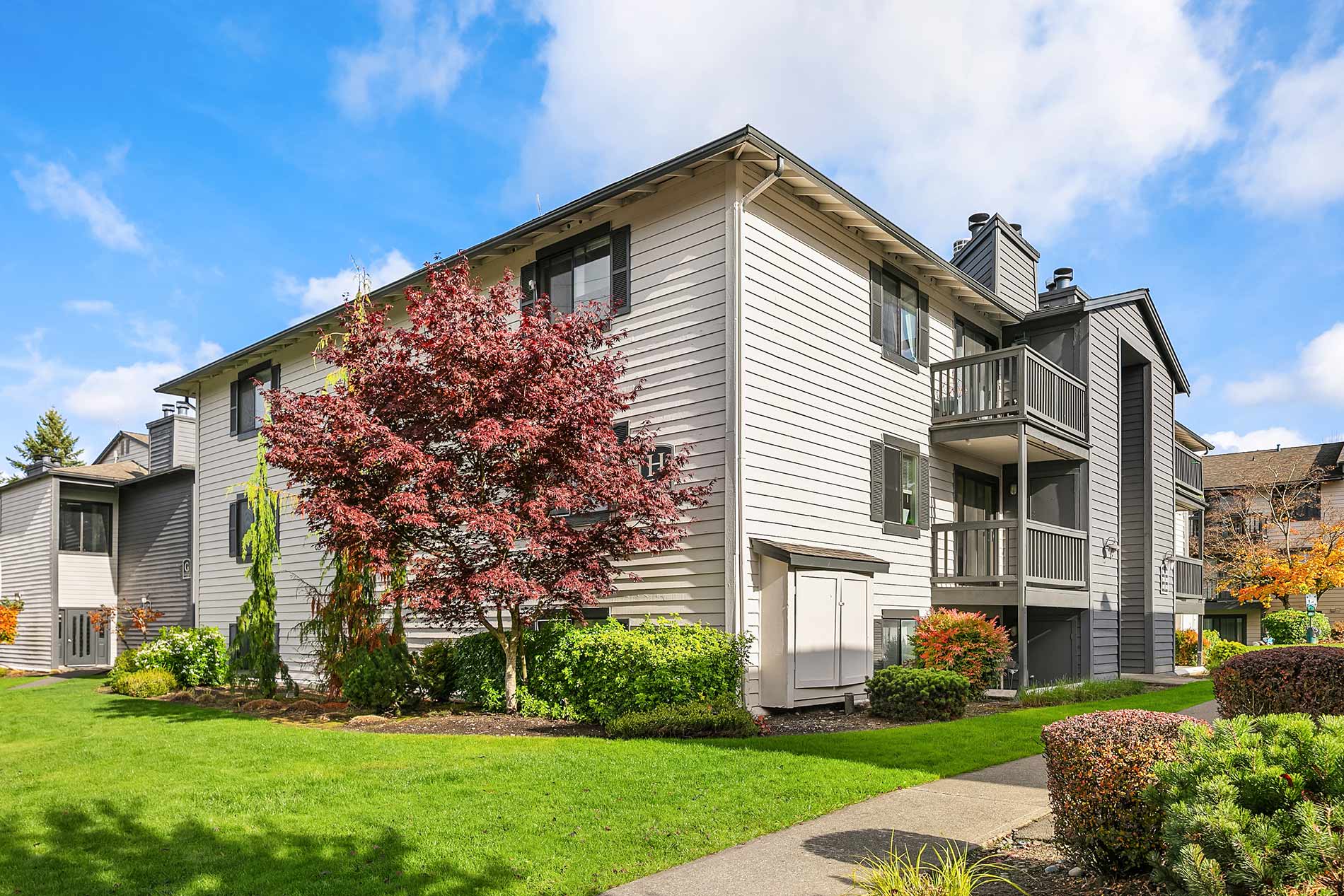 Crown Pointe building exterior