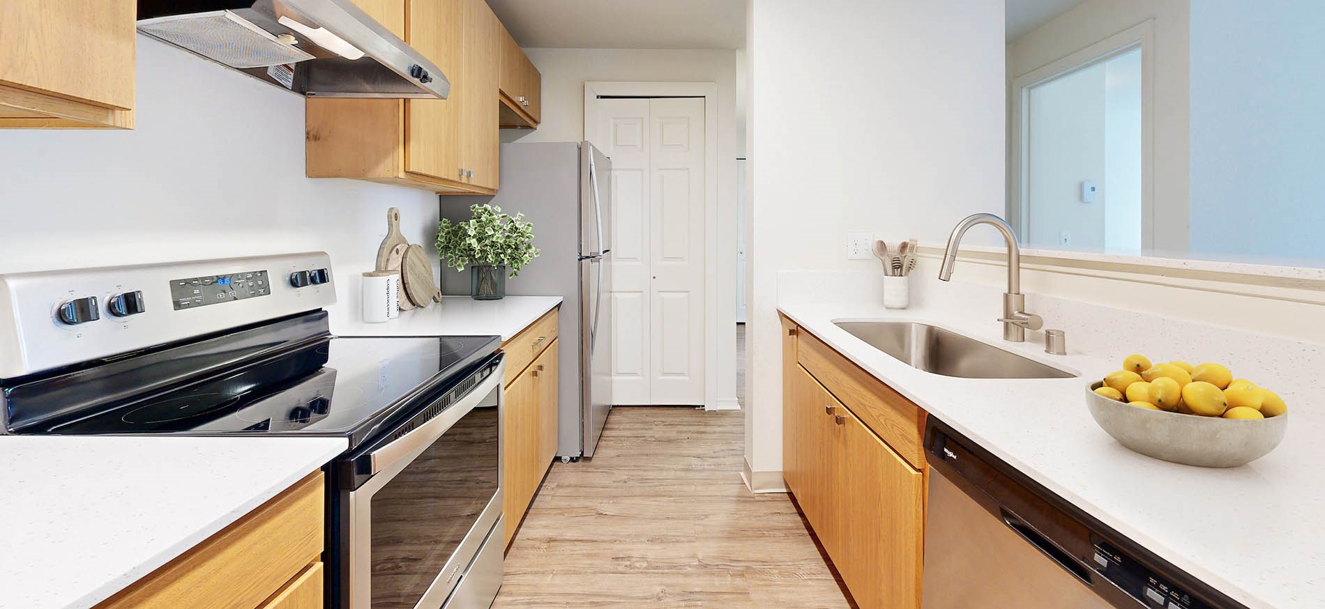 Crown Pointe staged kitchen