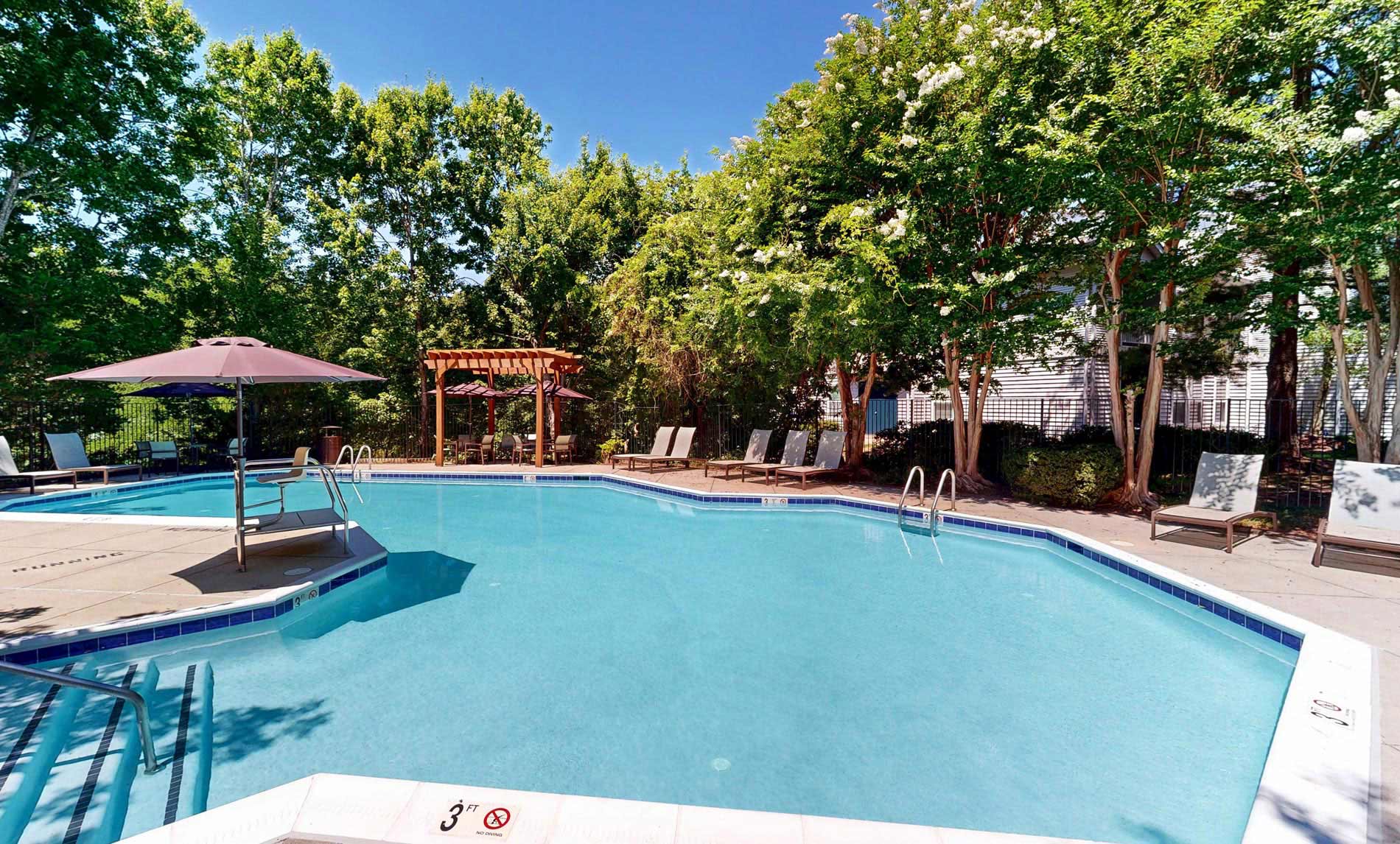 Dominion Middle Ridge pool