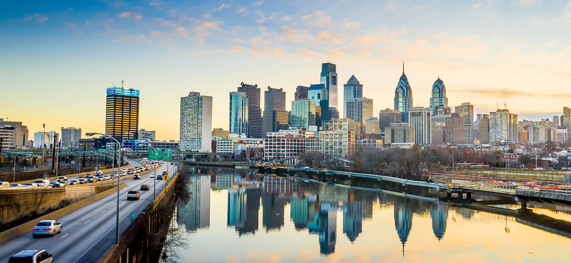 Domus Philadelphia Skyline