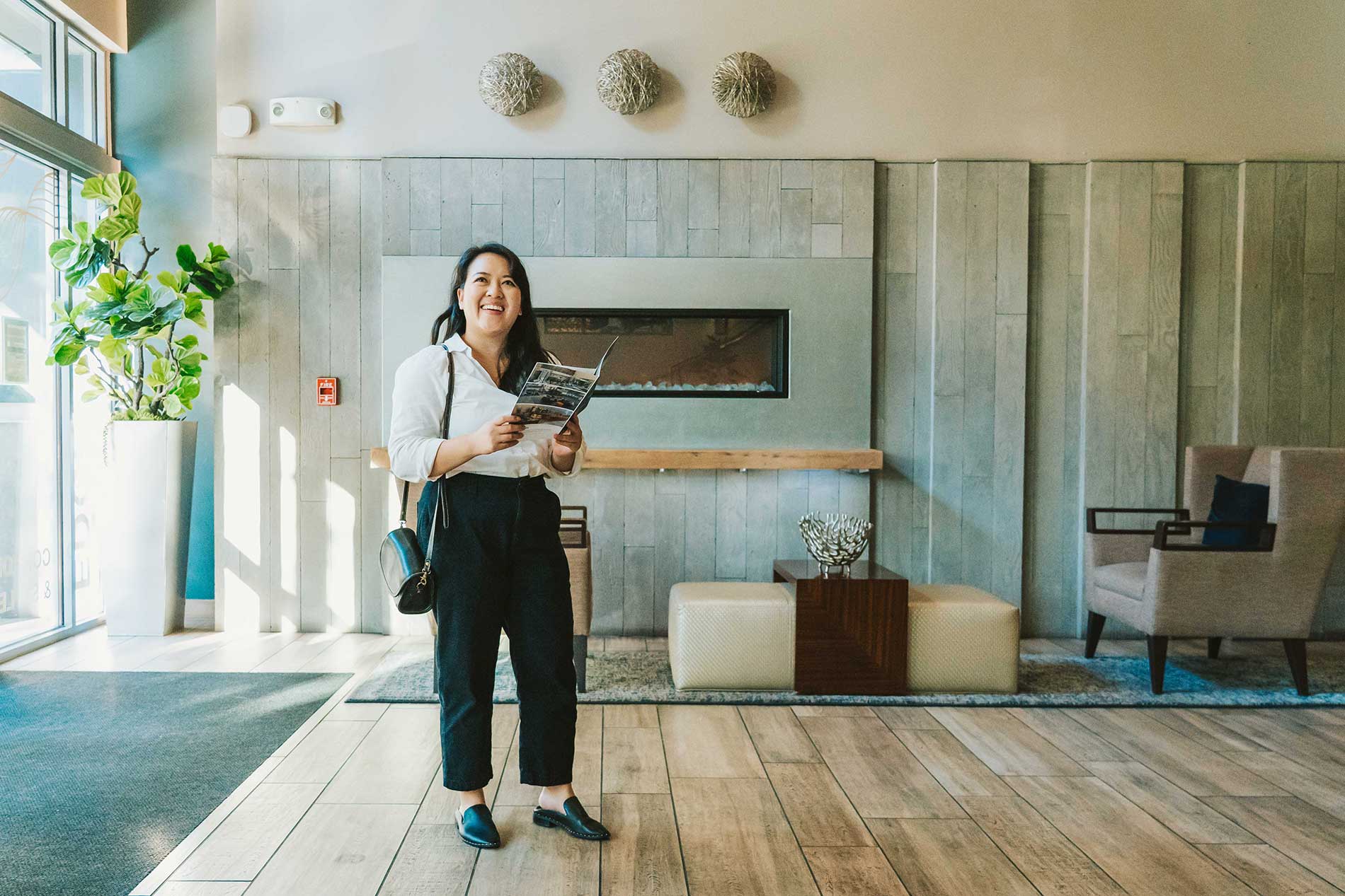 Edgewater woman tours property