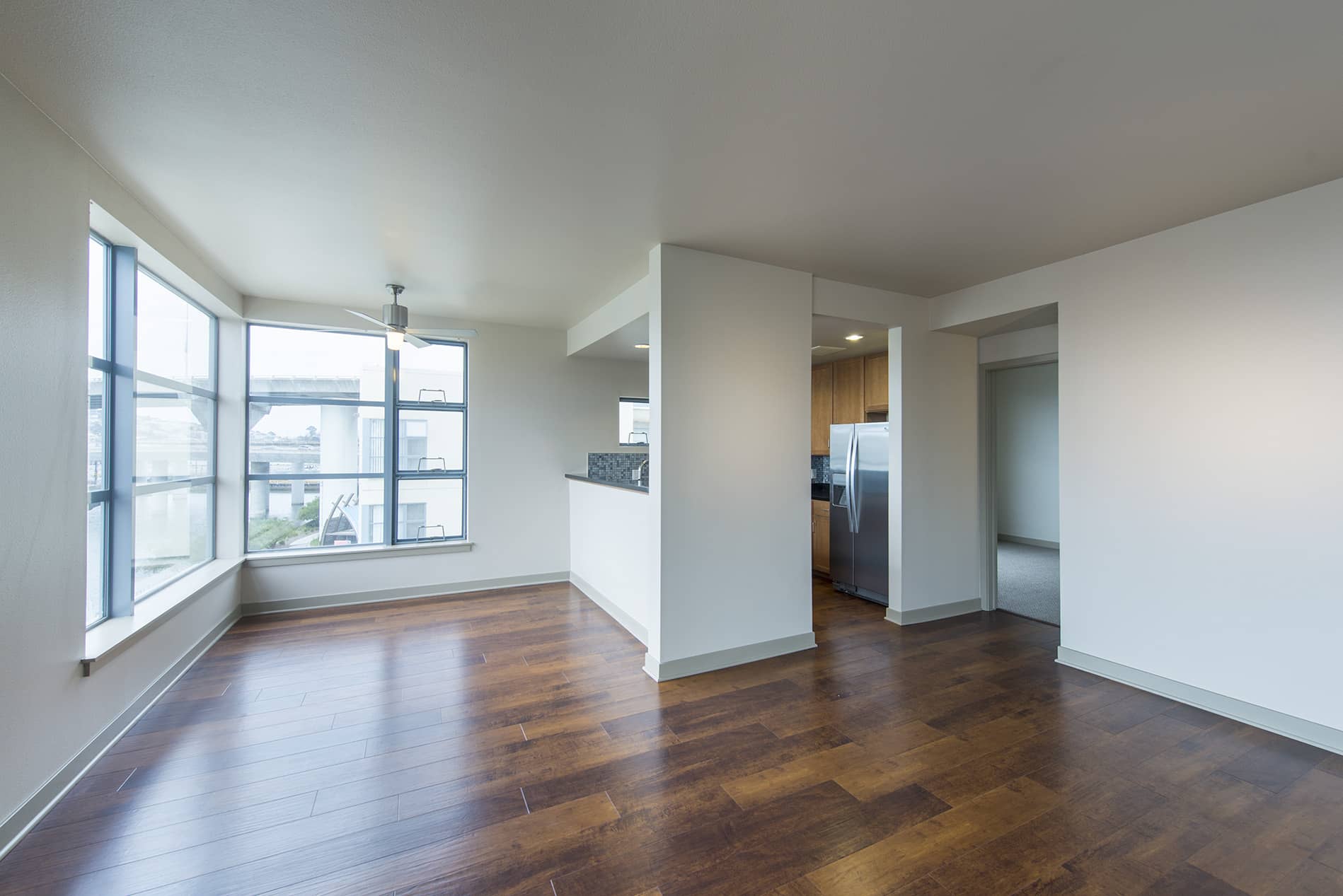 Photos and Tours of Edgewater San Francisco CA