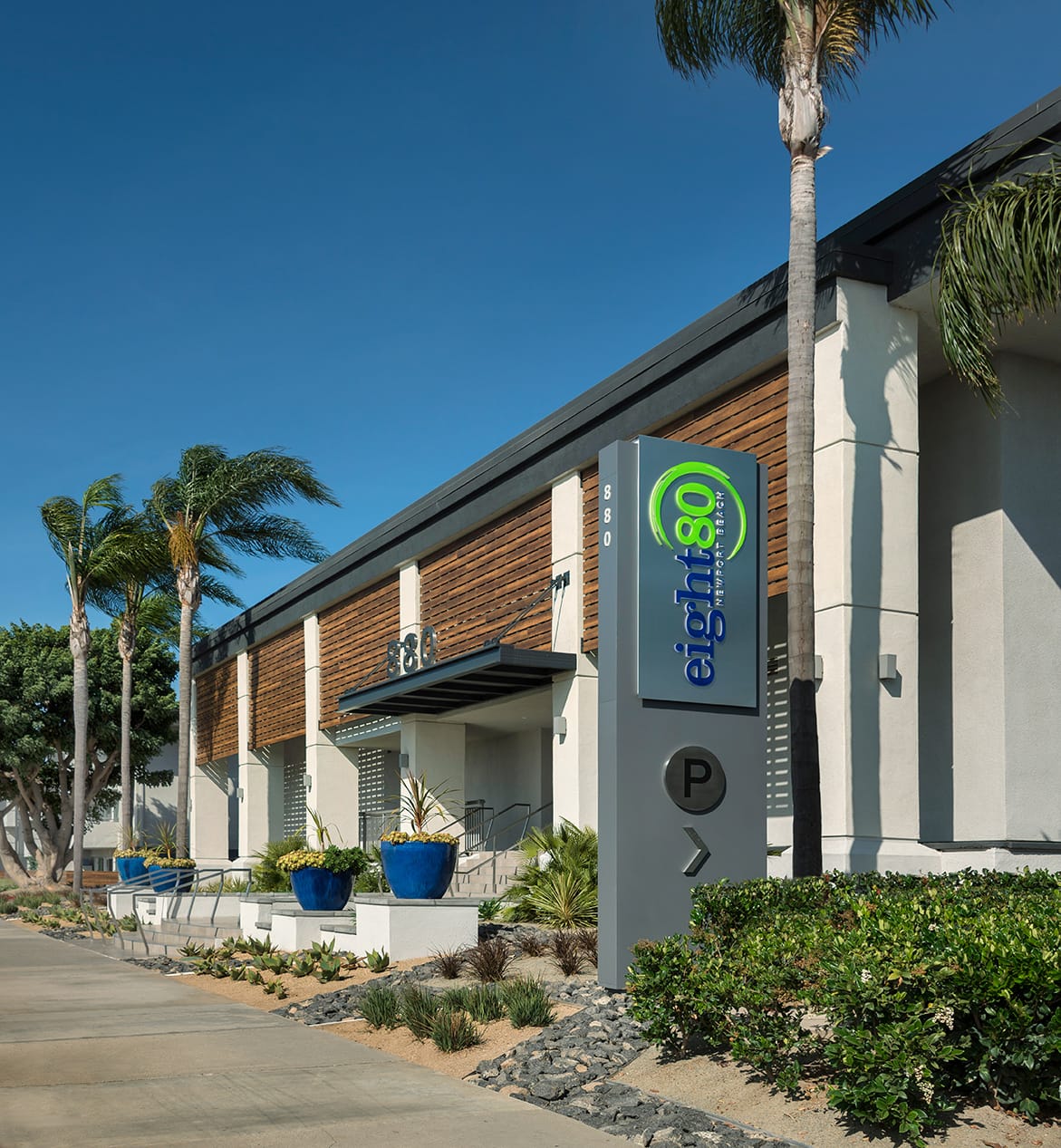 Photos & Tours of Eight 80 Newport Beach Apartments Newport Beach