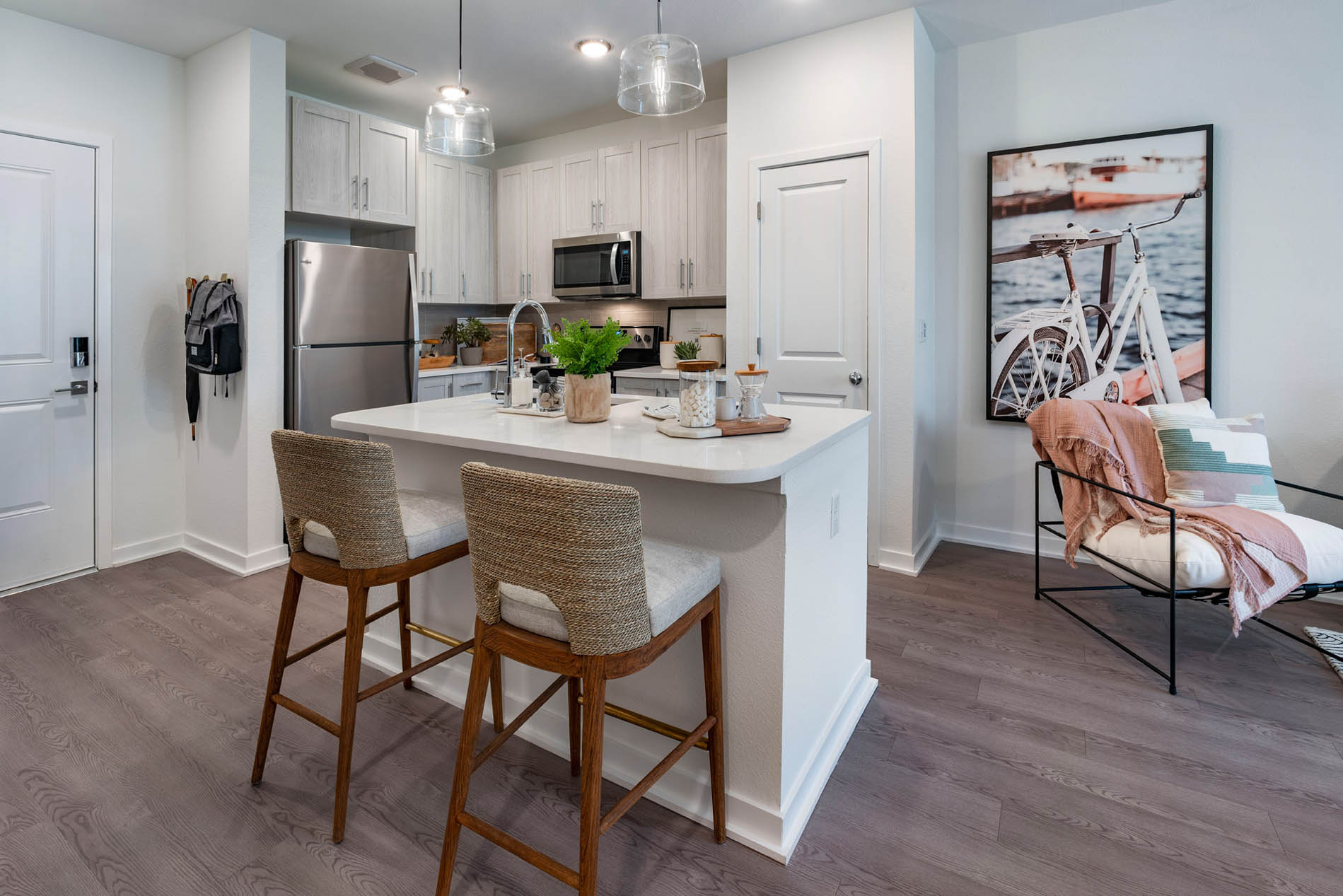 Essex Luxe apartment kitchen