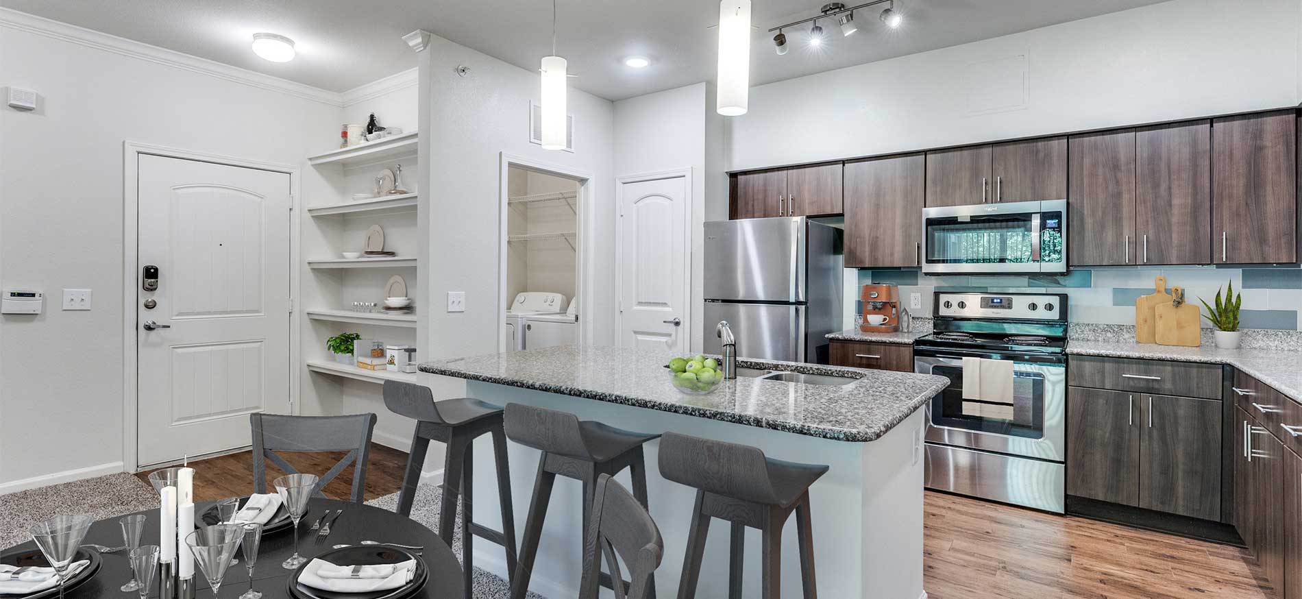 Apartments and Pricing for Estancia Villas Austin